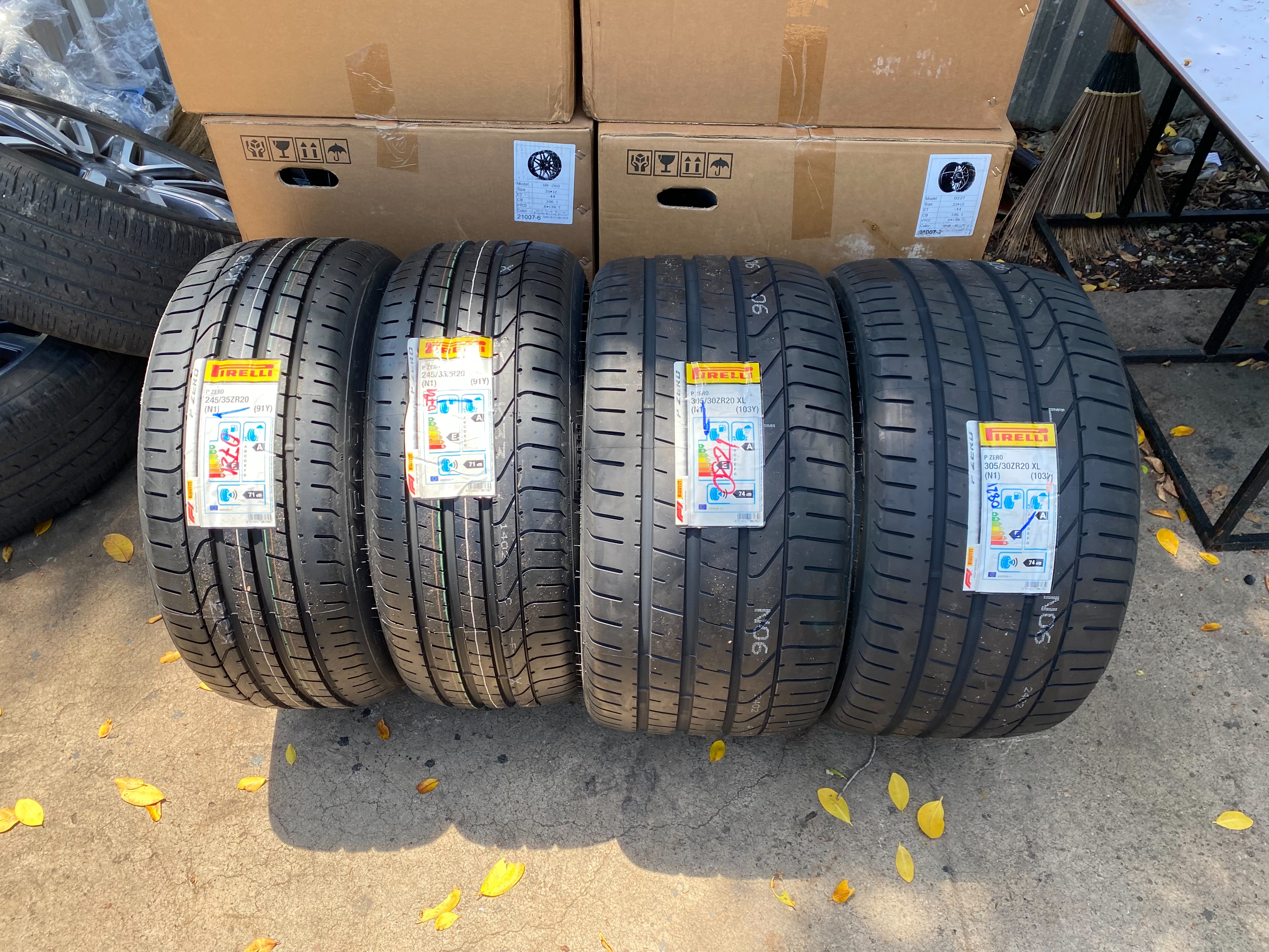 PIRELLI PZERO 245/35-20 ราคาถูกที่ STEP9