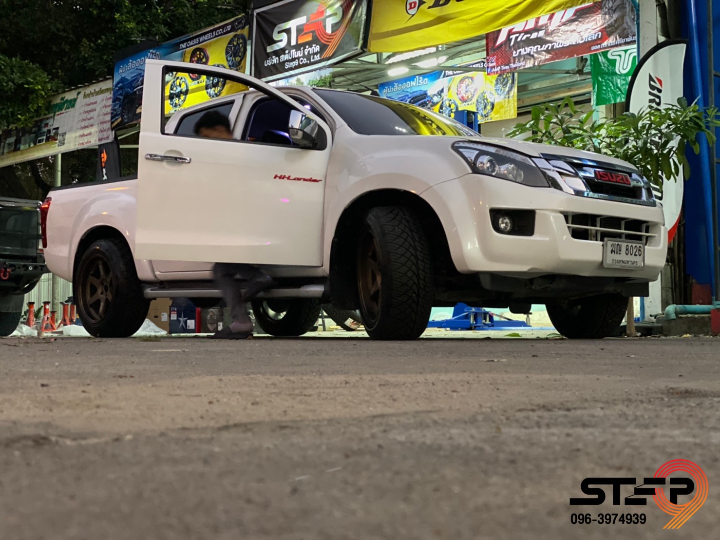 ยางใหม่ค้างปี NITTO NT420S 255/55-19 เส้น 4500 เท่านั้น ยางญี่ปุ่น ปี15