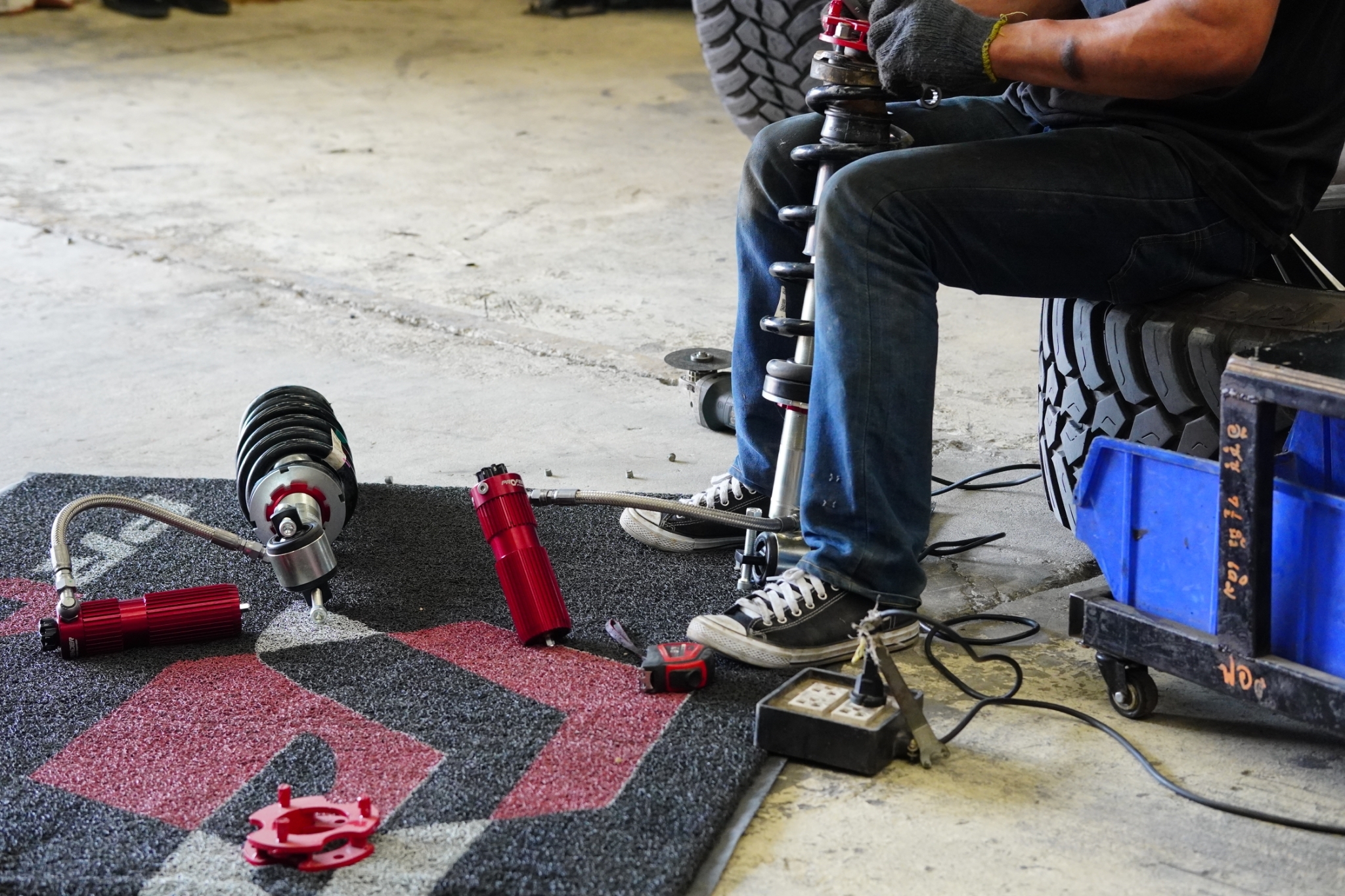 FORD RANGER NEXTGEN จองคิวมาจาก ชุมพร แต่งทรงเมกาที่ STEP9