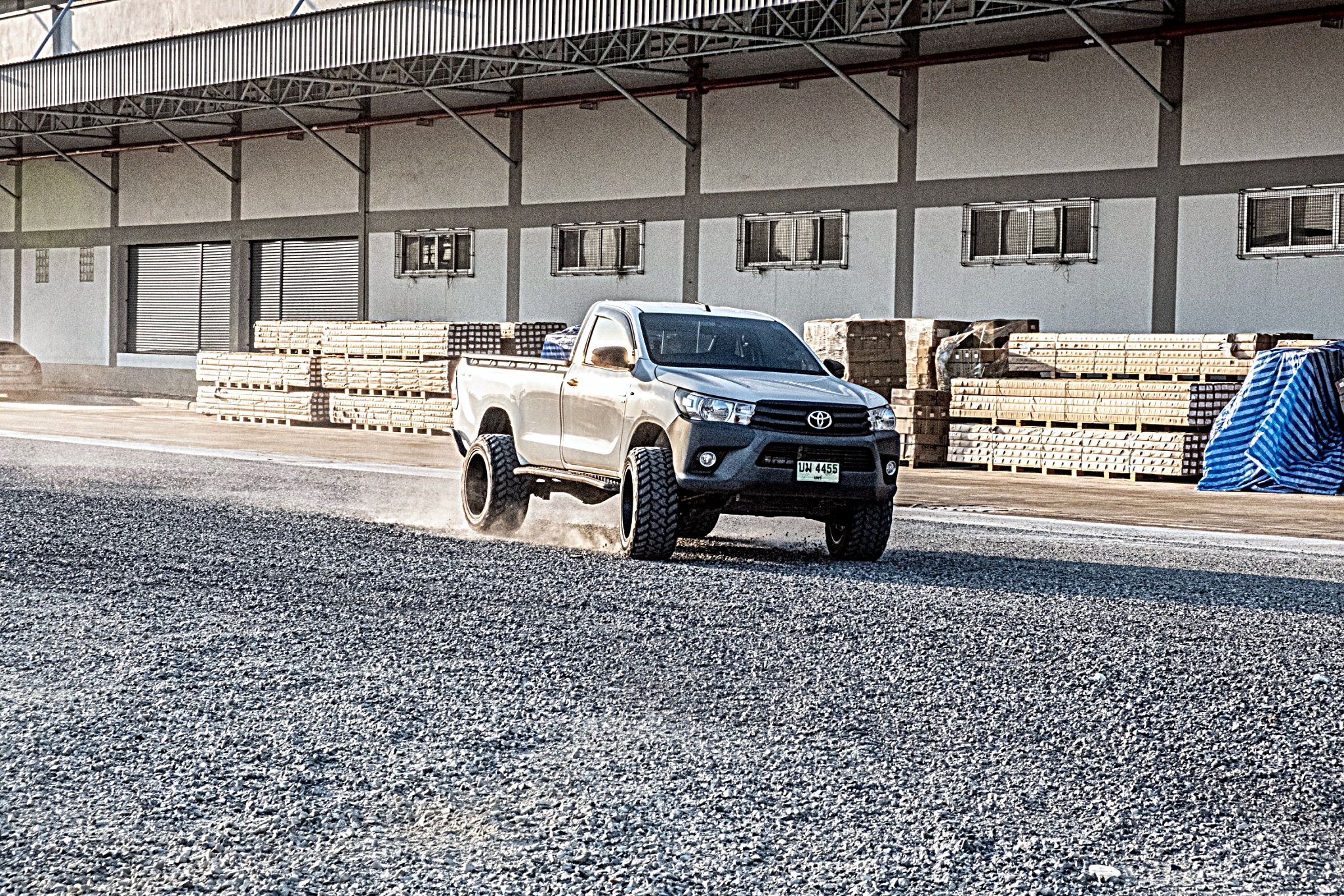 REVO หัวเดียว จองคิวจากแพร่ ทำทรงเมกาที่ STEP9