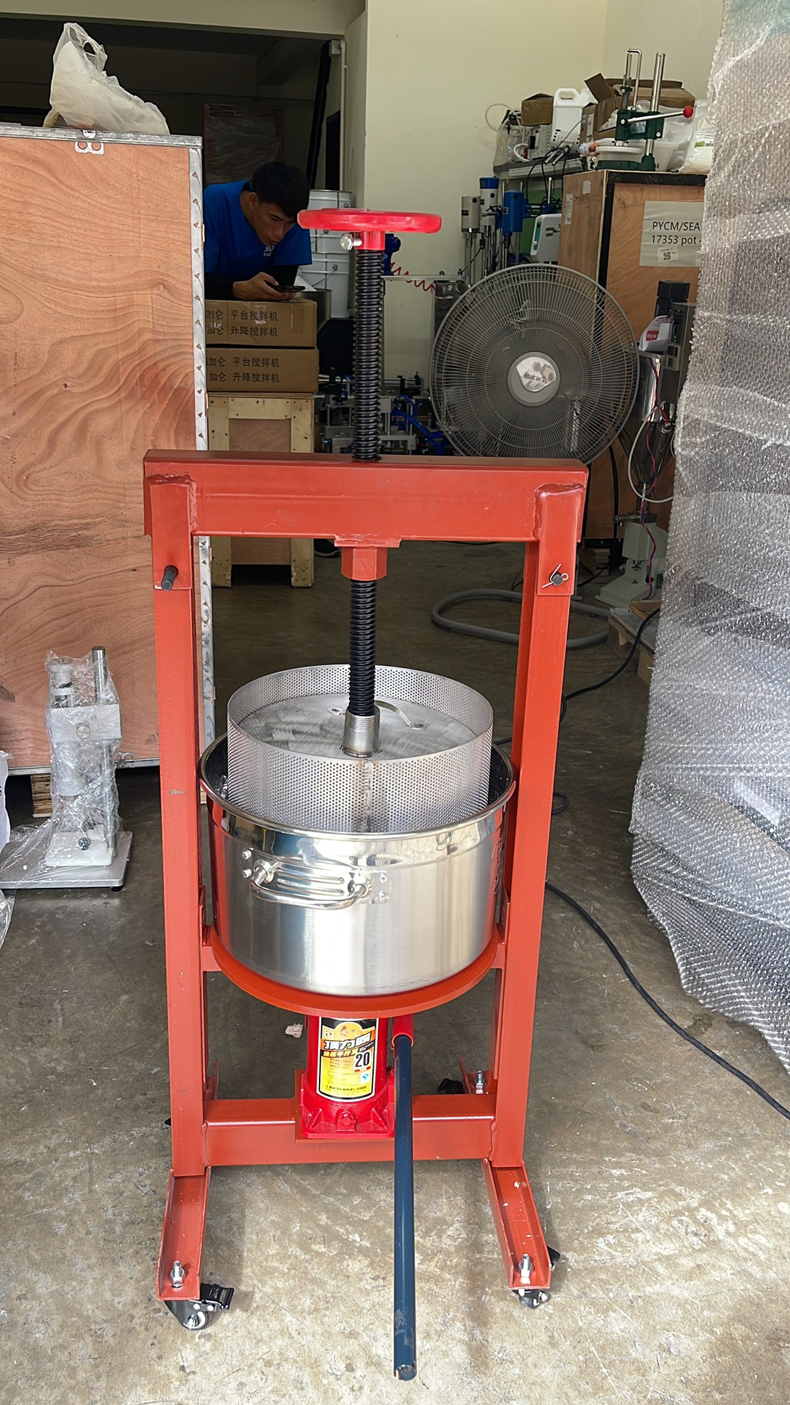 JJX-01 เครื่องกดน้ำมันหมู เครื่องคั่นน้ำผลไม้ 9L/14L/22L/98L