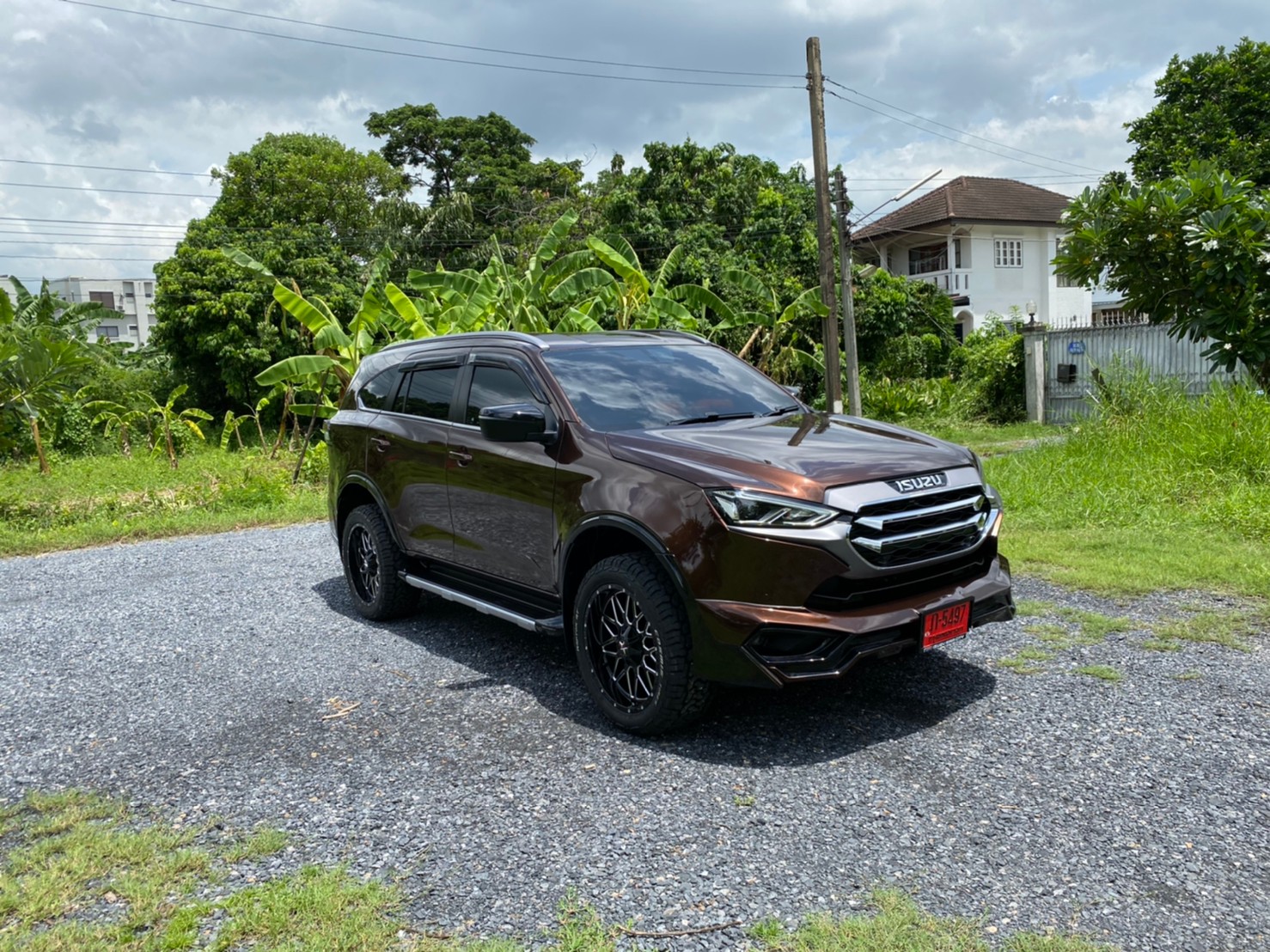 MU-X แต่งออฟโรด แบบไม่ยกที่ STEP9