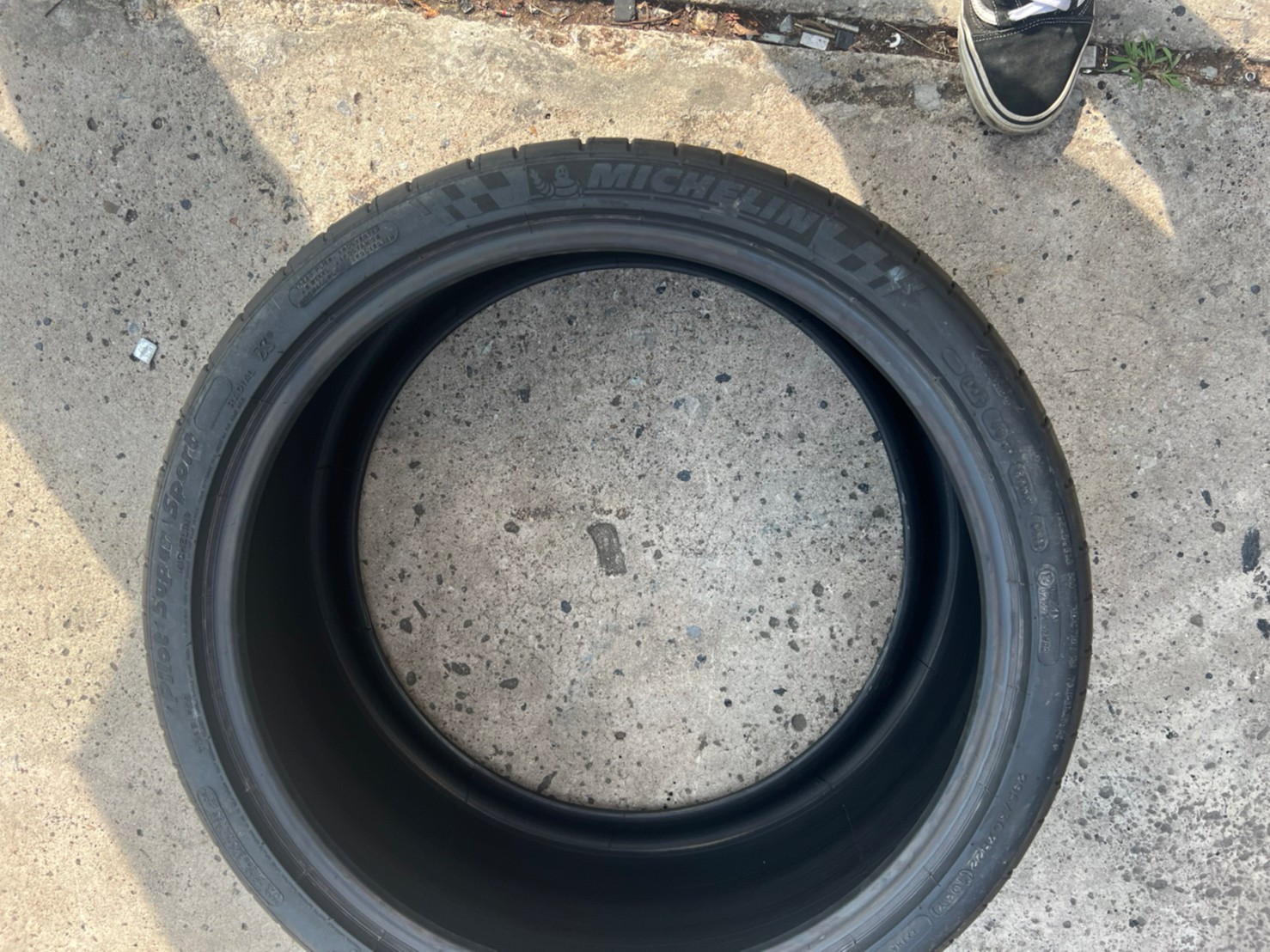 MICHELIN PILOT SUPER SPORT 295/30-22 เส้น 9000 ปกติ 17500 ราคาถูกที่ STEP9