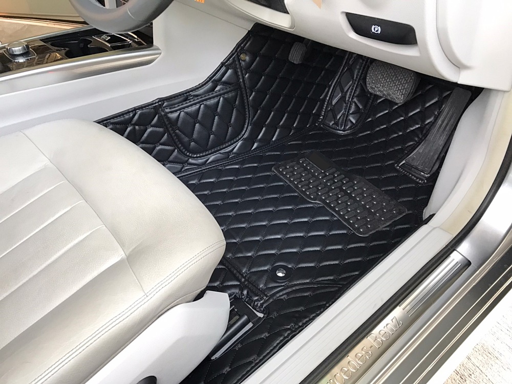 พรมปูพื้นรถยนต์ 6D BENZ E-CLASS W211 (ปี 2003-09) สีดำ เต็มคัน (3ชิ้น)