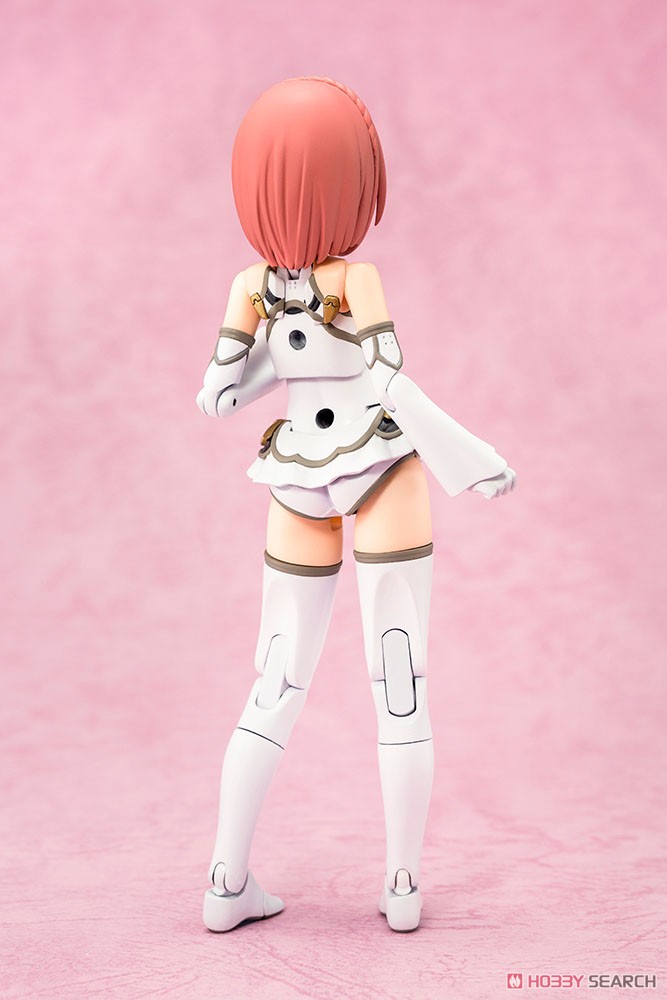 Aika Aikawa (Plastic model)