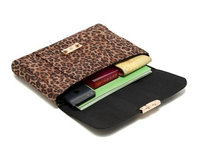 NEXT CLUTCH BAG ลายเสือ