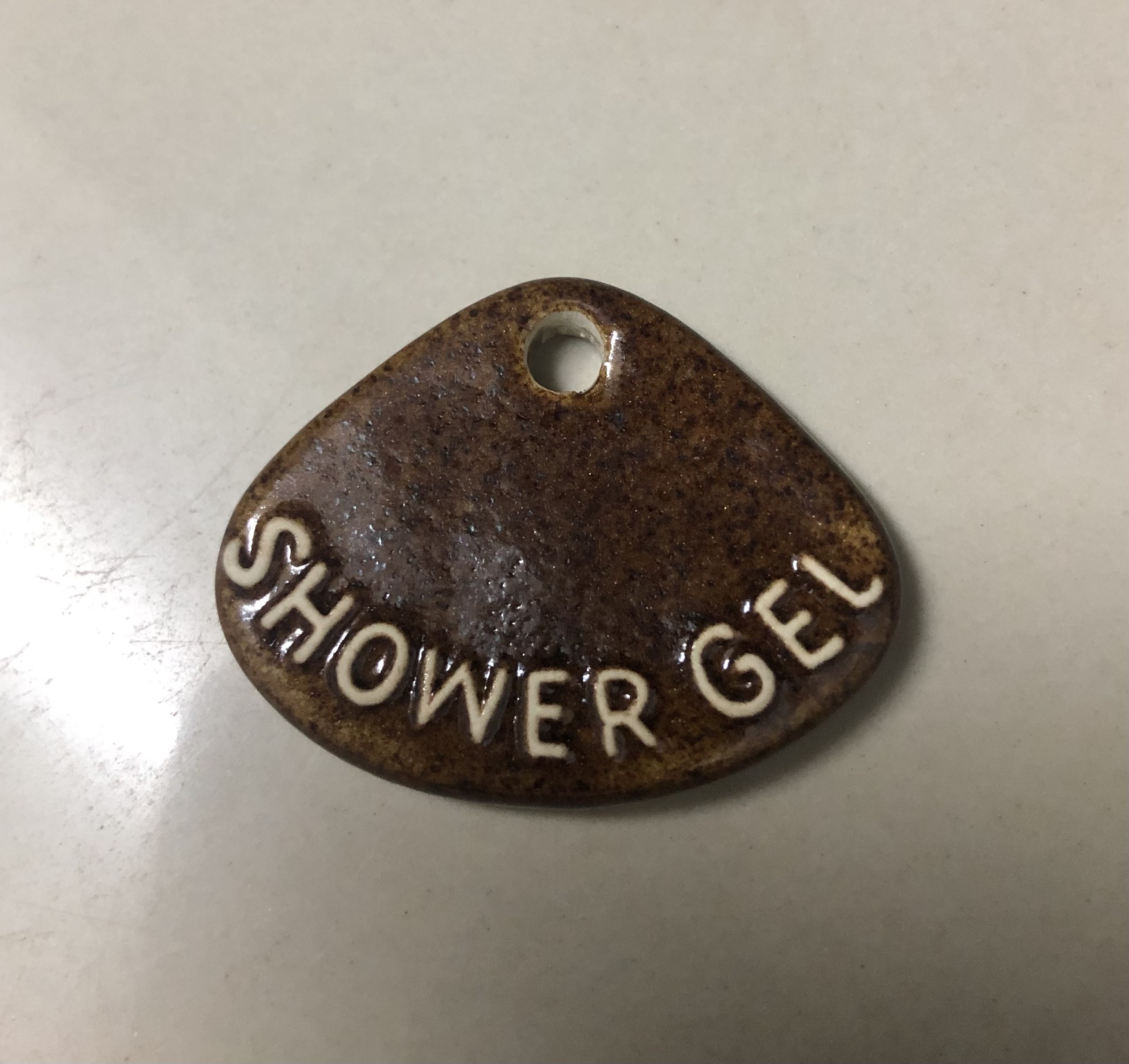 TAG CERAMIC SHOWER GEL ป้ายแขวนขวด