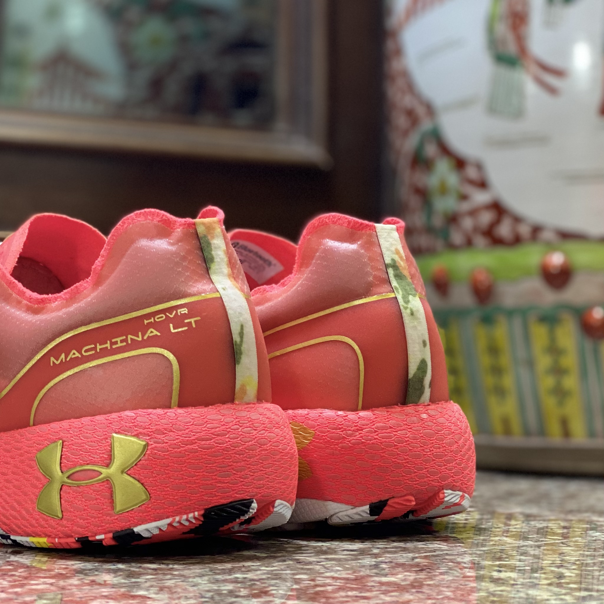 รองเท้าวิ่ง Under Armour HOVR Machina LT ‘LIMITED’ (W6.5US)