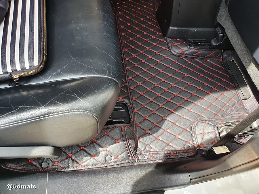 พรมปูพื้นรถยนต์ 6D LEXUS RX270 (ปี2009-11) พรมหนัง6D เกรดA 12มิล รวมแผ่นท้าย ปิดเบาะ เต็มคัน 7ชิ้น