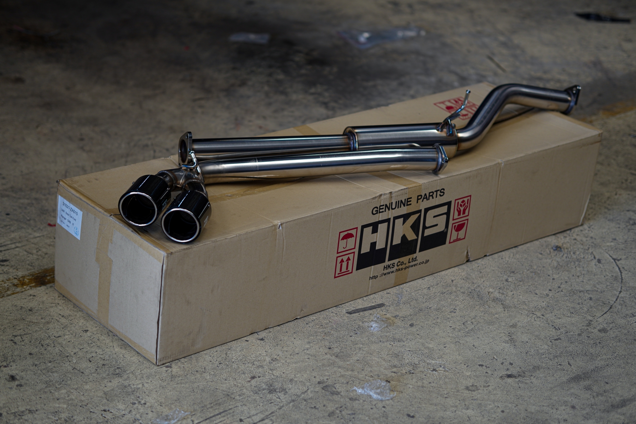 ท่อ HKS ใส่ FORD RANGER ราคาพิเศษ ของแท้ ที่ STEP9