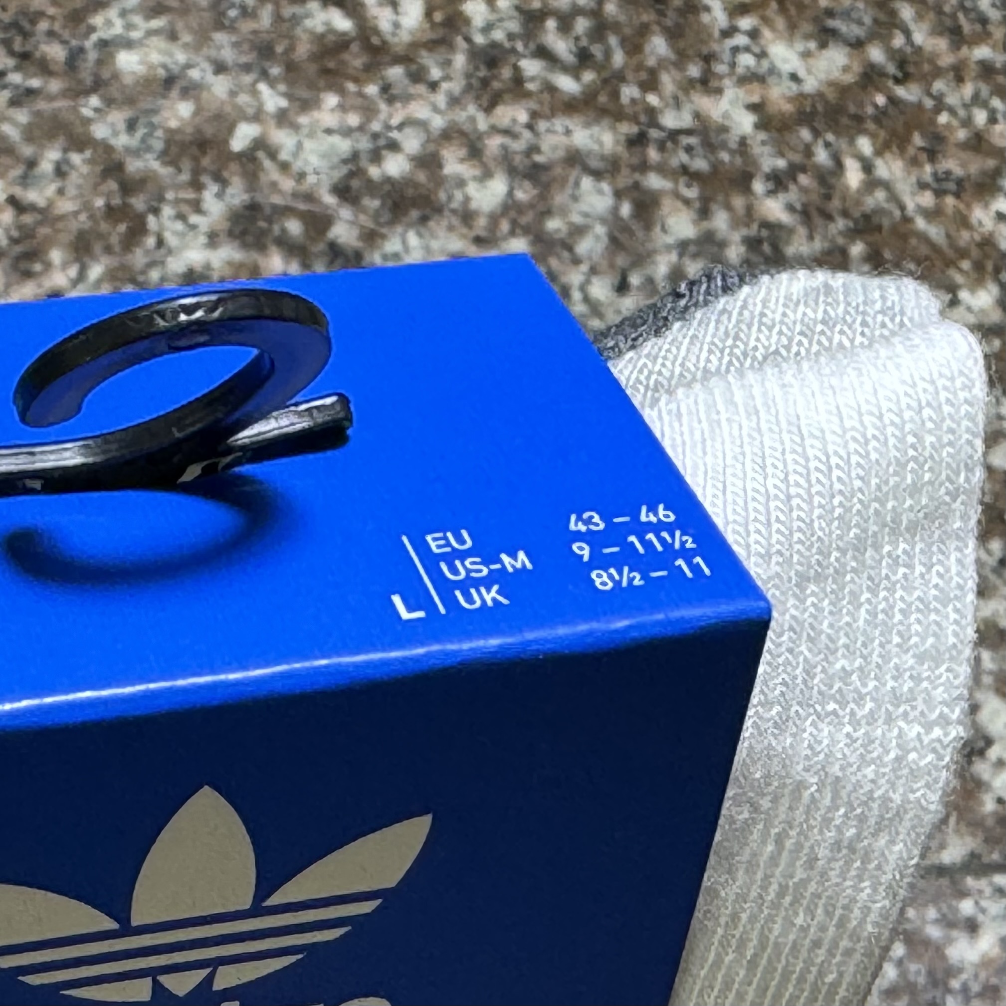 ถุงเท้า Adidas Originals Symbol Crew Socks (L) #แพค3คู่