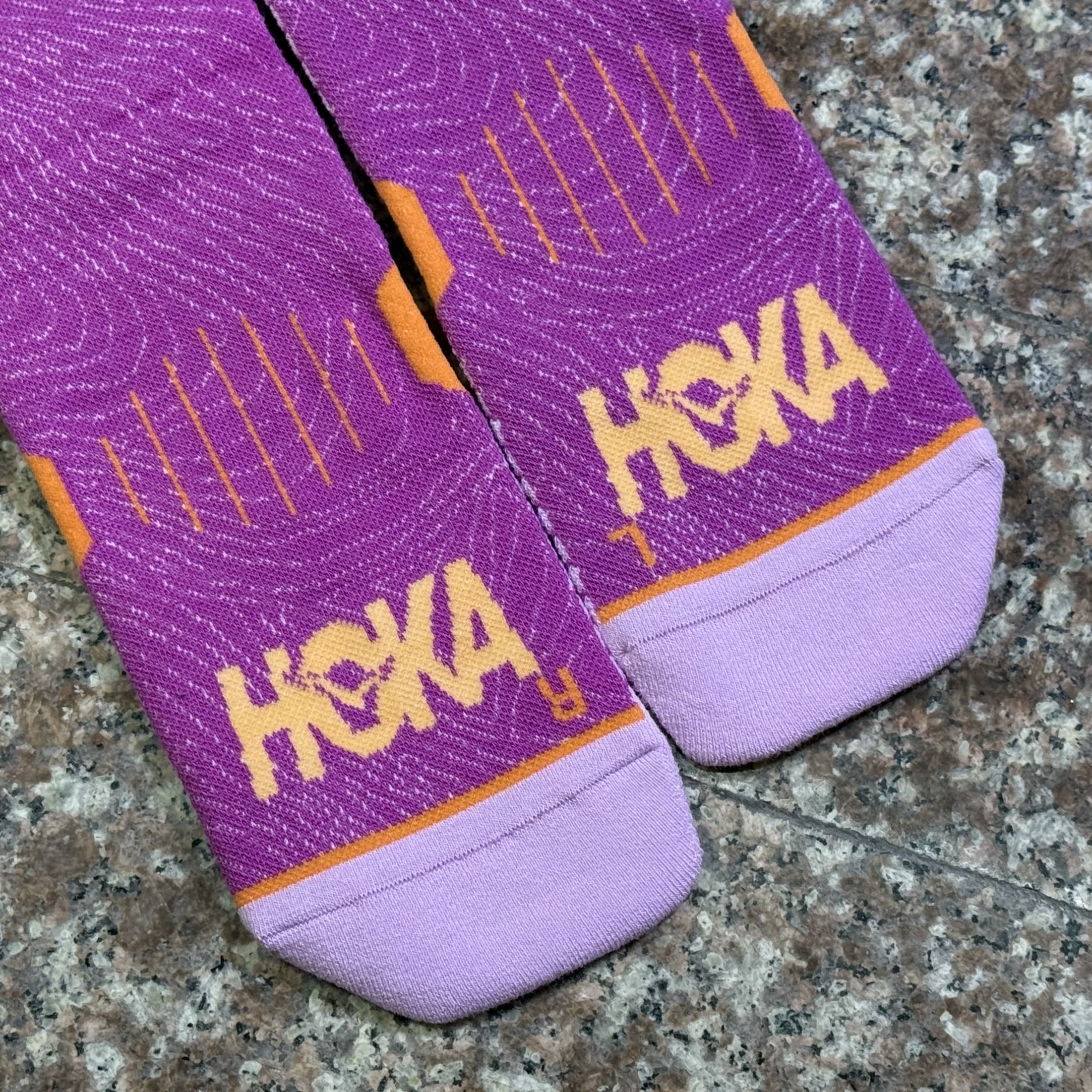 ถุงเท้าวิ่ง HOKA Running Crew Socks ‘SUMMER’ #แพค1คู่ (S,M,L)