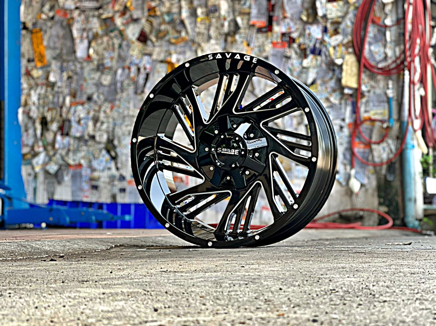 SAVAGE LP22 20X10.0 ET-24 6/139.7 มาใหม่ที่ STEP9