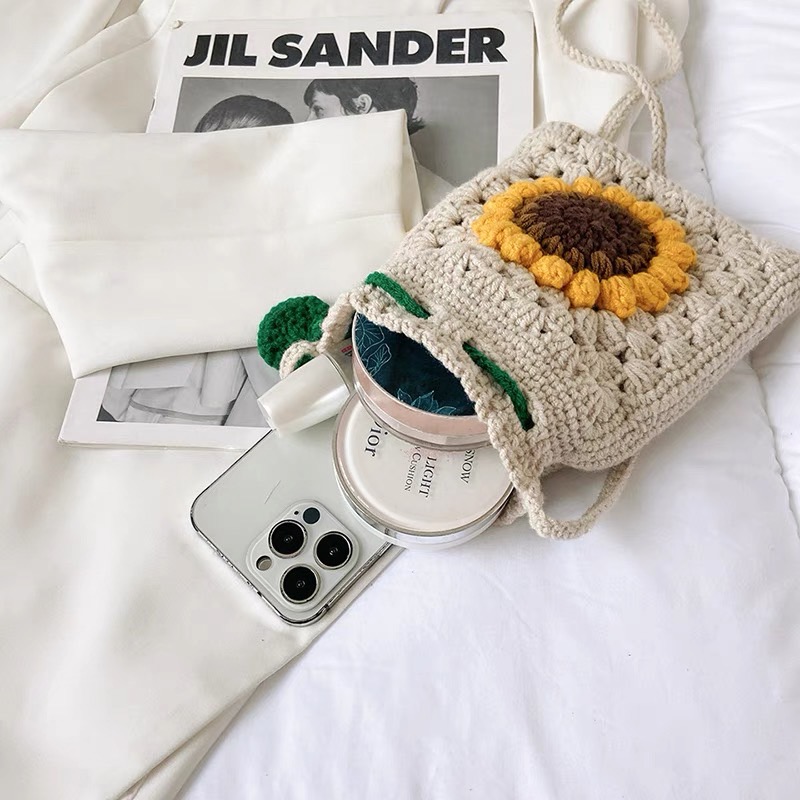 กระเป๋าสะพาย กระเป๋าถัก กระเป๋าเกาหลี กระเป๋าทานตะวัน 🌻