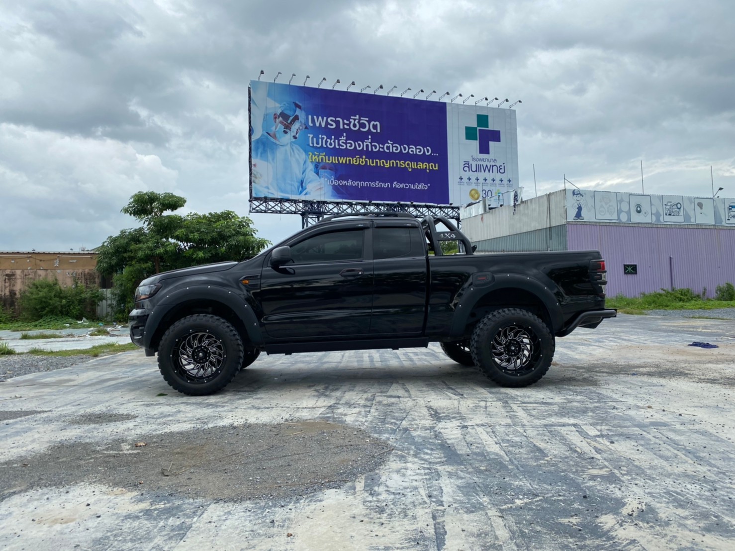 FORD ทรงเมกา ล้อเทพลึกสุดตาราง