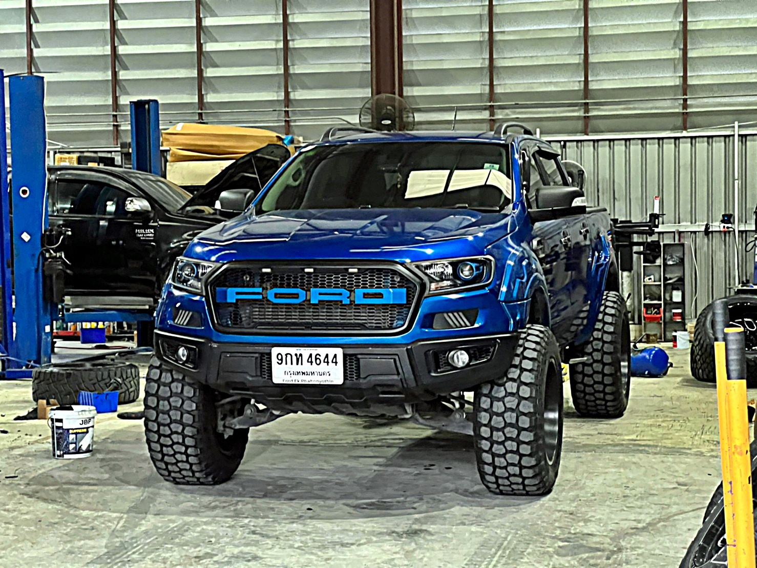 FORD_ทรงเมกา ที่ STEP9