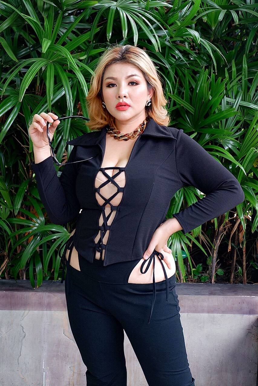 เสื้อแขนยาวเซ็กซี่ อก40ถึง46นิ้ว