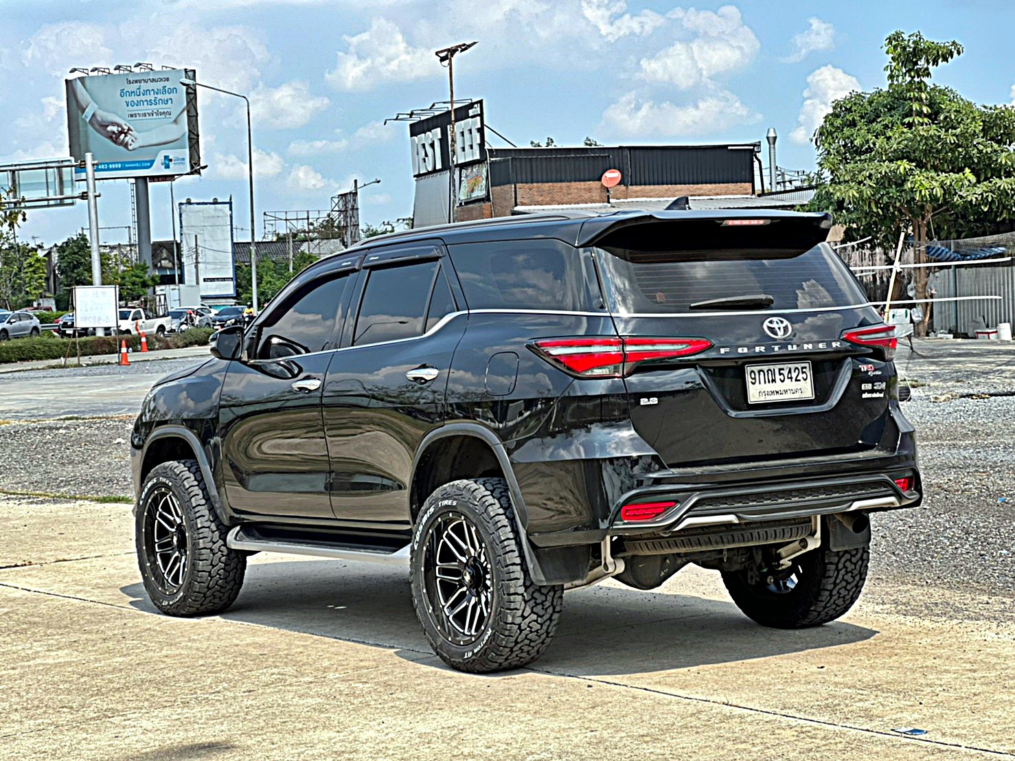 FORTUNER ทรงเมกา