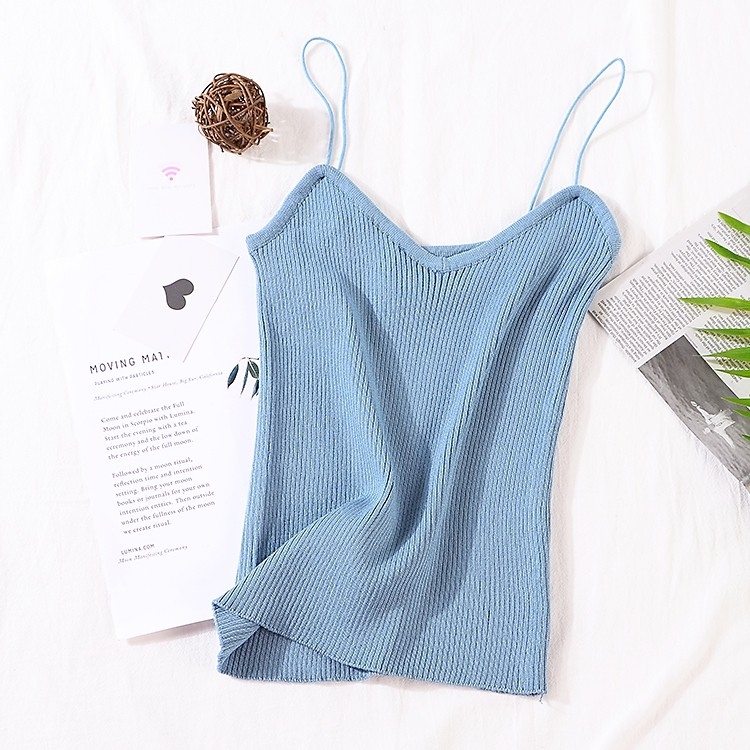 เสื้อสายเดี่ยวไหมพรม