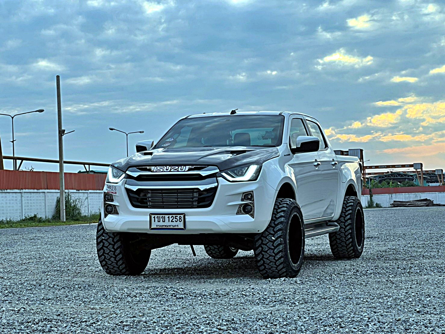 #จากตัวเตี้ยรถซิ่งสู่ตัวสูงทรงเมกา ที่ step9