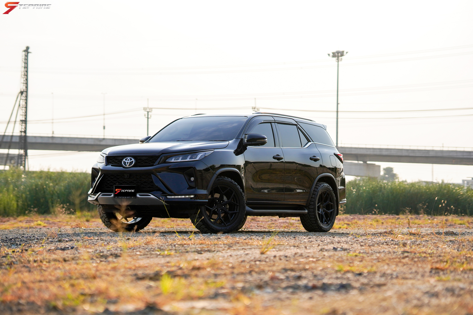 TOYOTA FORTUNER ทรงมาเฟียล้อแท้ ENZO FORGED