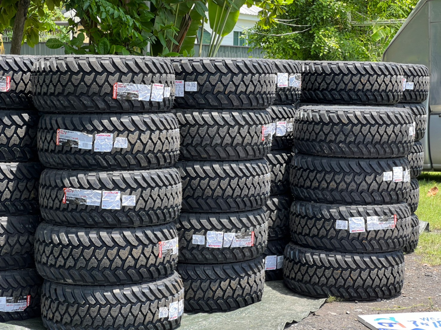 ROAD-X 33X12.5-20 ที่ STEP9