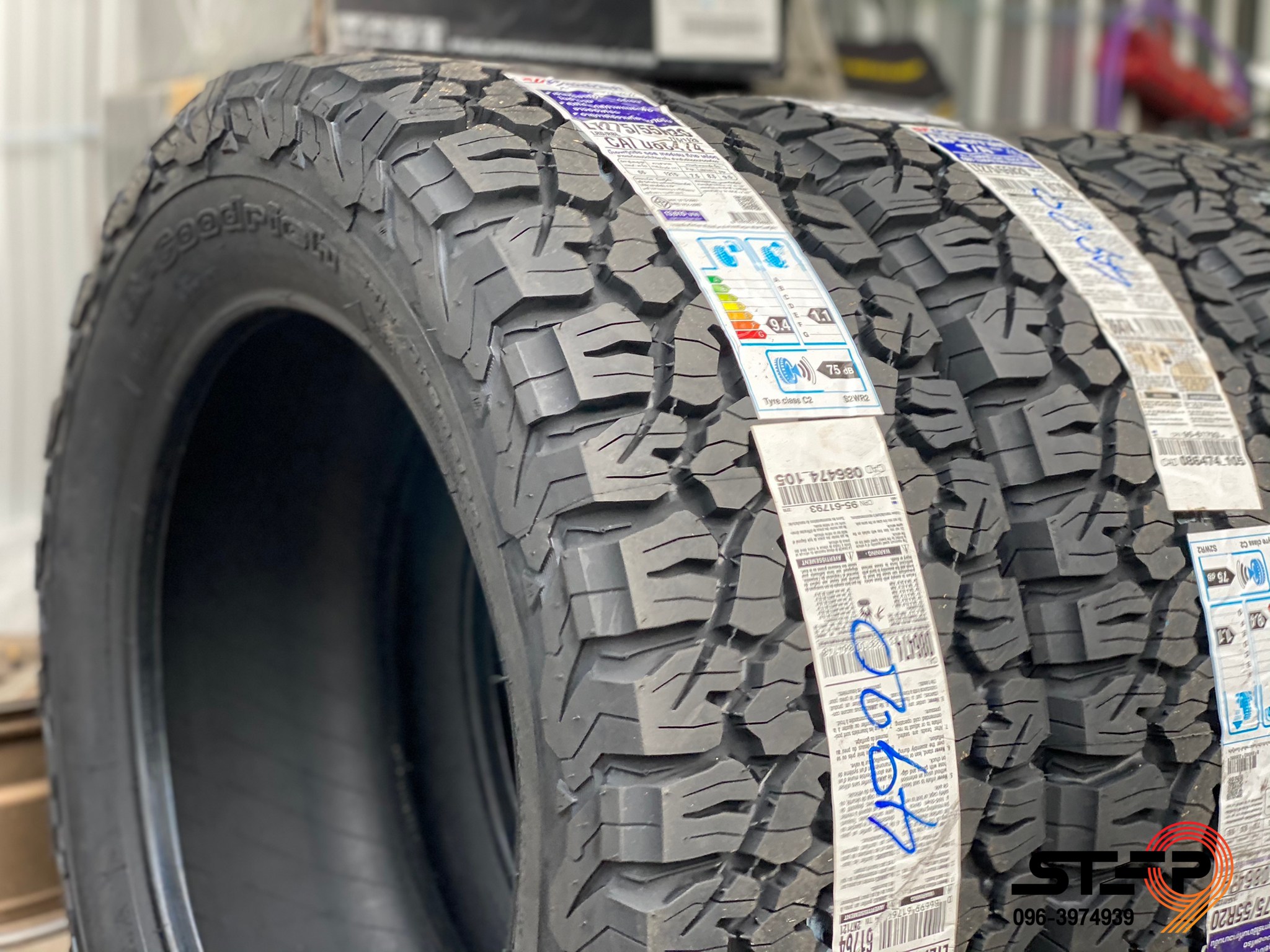BF GOODRICH KO2 275/55-20 ราคาถูก ที่ STEP9