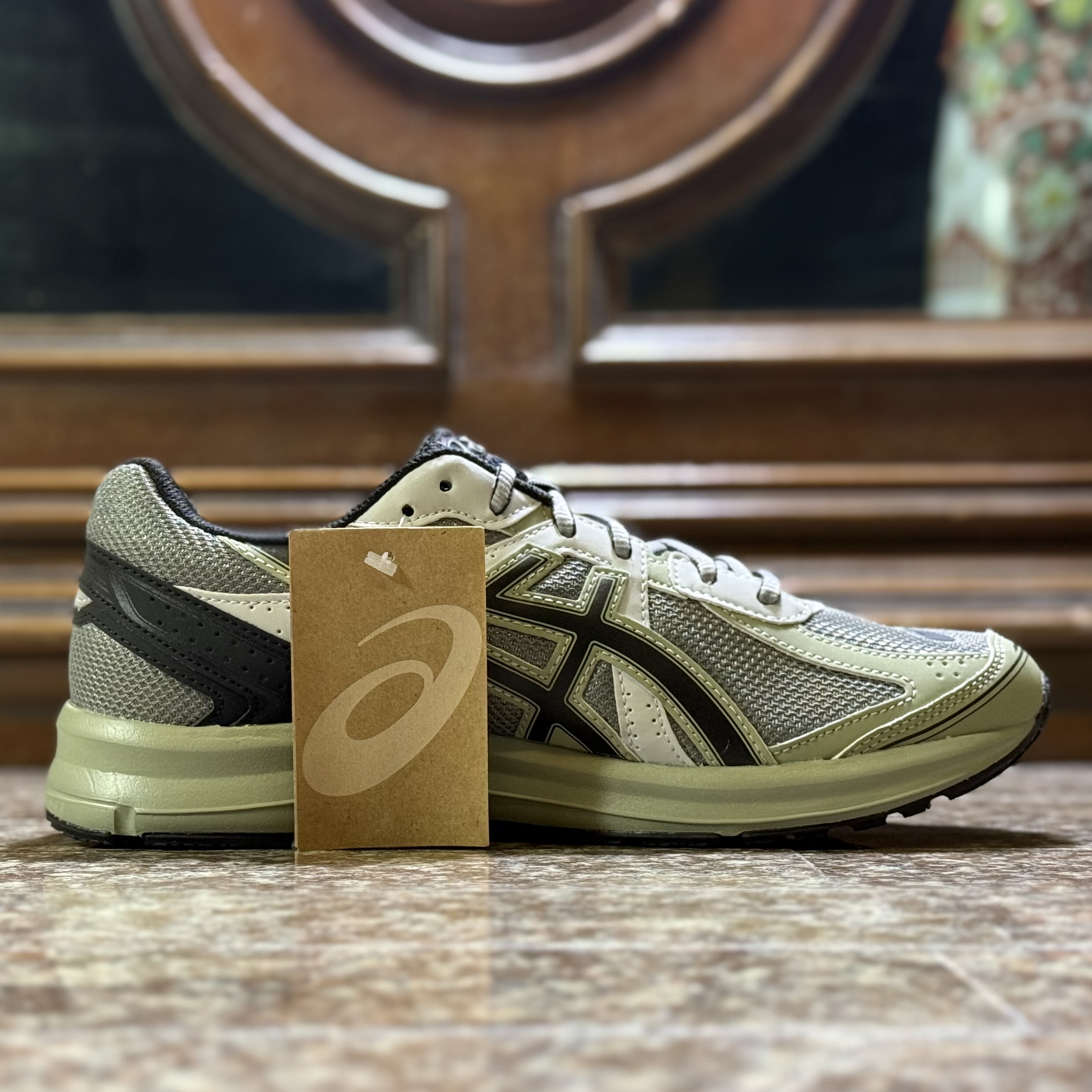 รองเท้า ASICS JOG 100S ‘Sheet Rock’ (M6/8/8.5/9/9.5/10/11.5US)