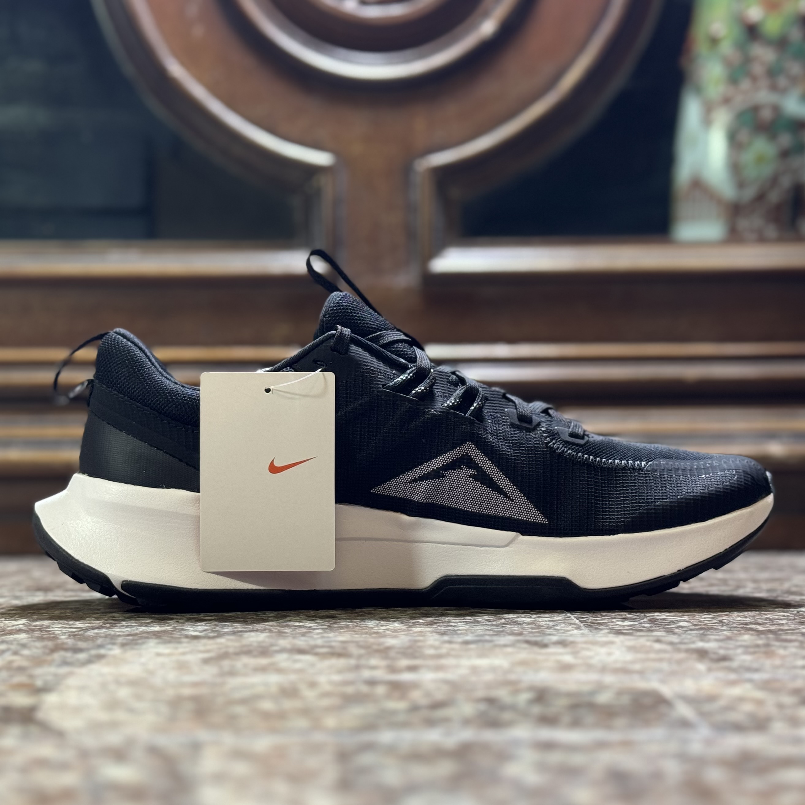 รองเท้าวิ่งเทรล Nike Juniper Trail 2 ‘BLACK’ (M9/10US)