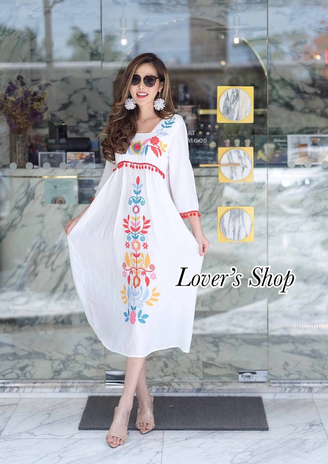 เดรสโบฮีเมียน แต่งตุ้งติ้ง