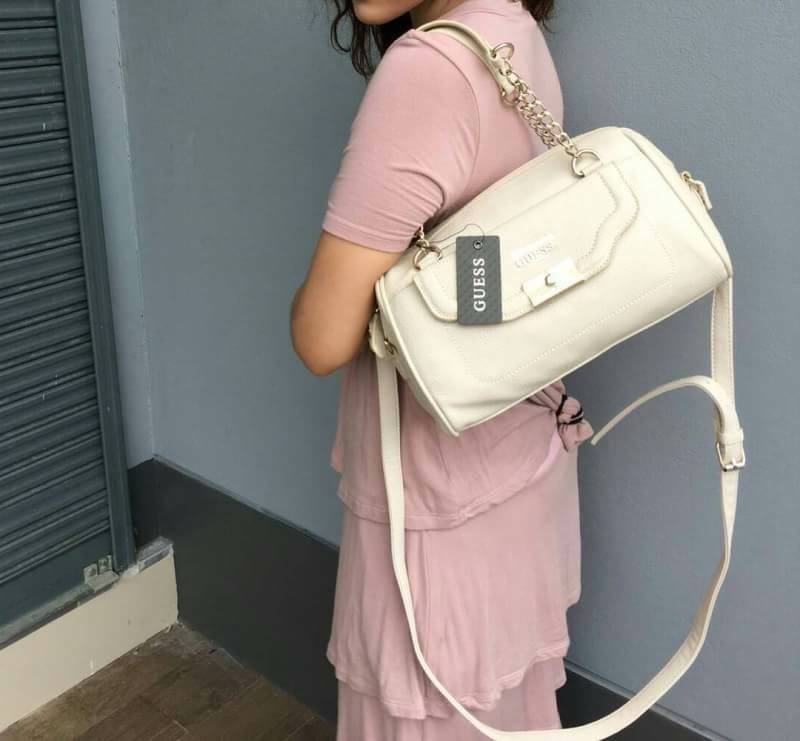 กระเป๋าถือ สะพาย ทรงหมอน