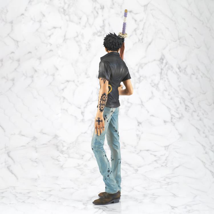 ONE PIECE SUPER MASTER STARS PIECE THE TRAFALGAR LAW THE BRUSH