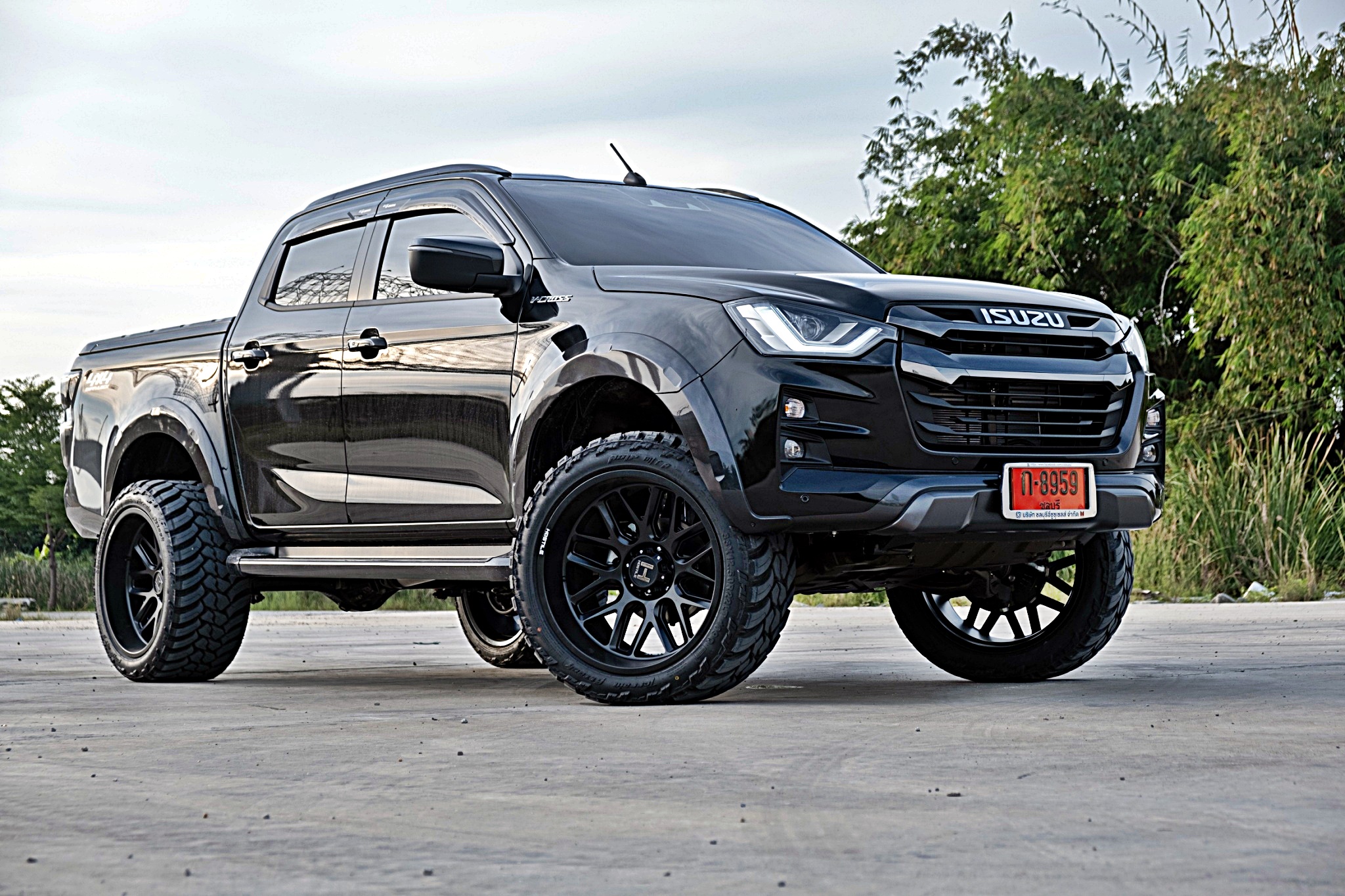 ล้อแท้ HOSTILE H120 ขอบ22 ใส่ D-MAX