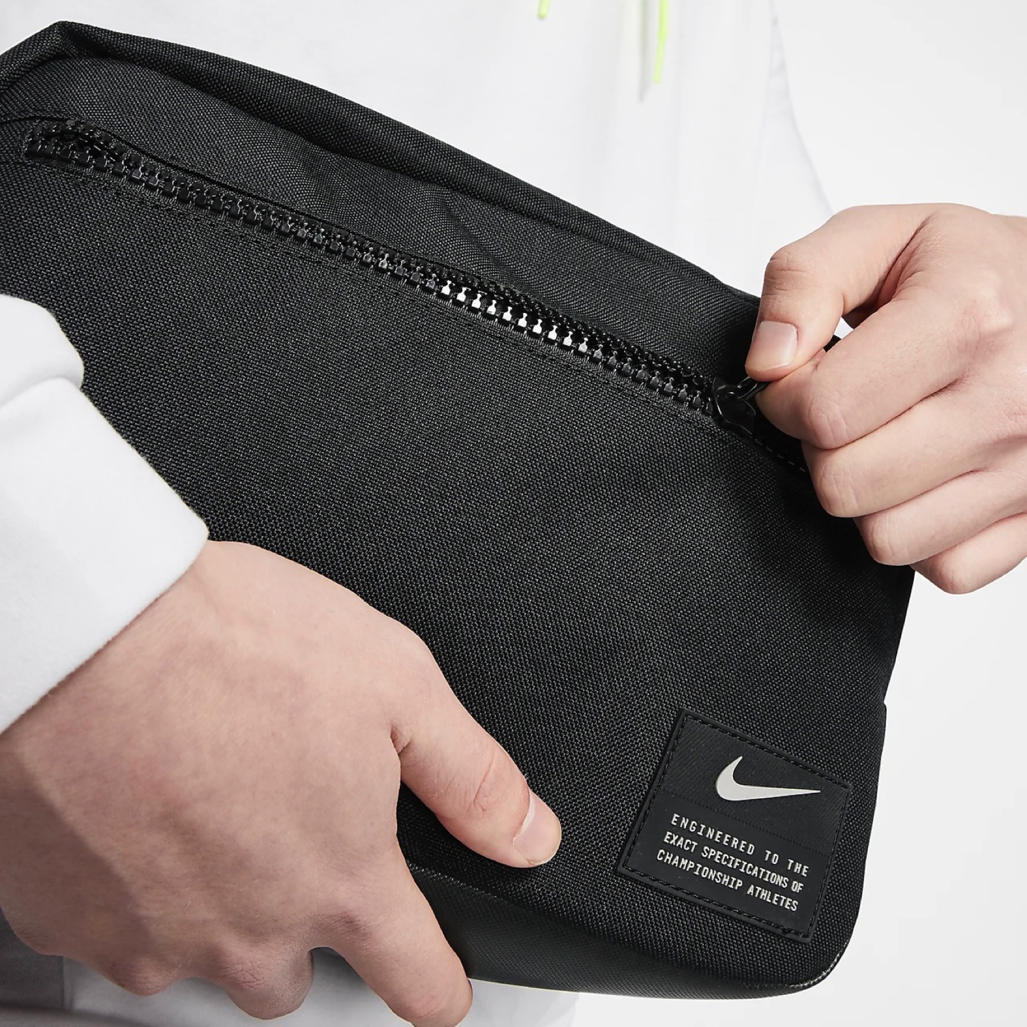 กระเป๋า Nike Academy Shoe Bag ‘Ember’ (10L)