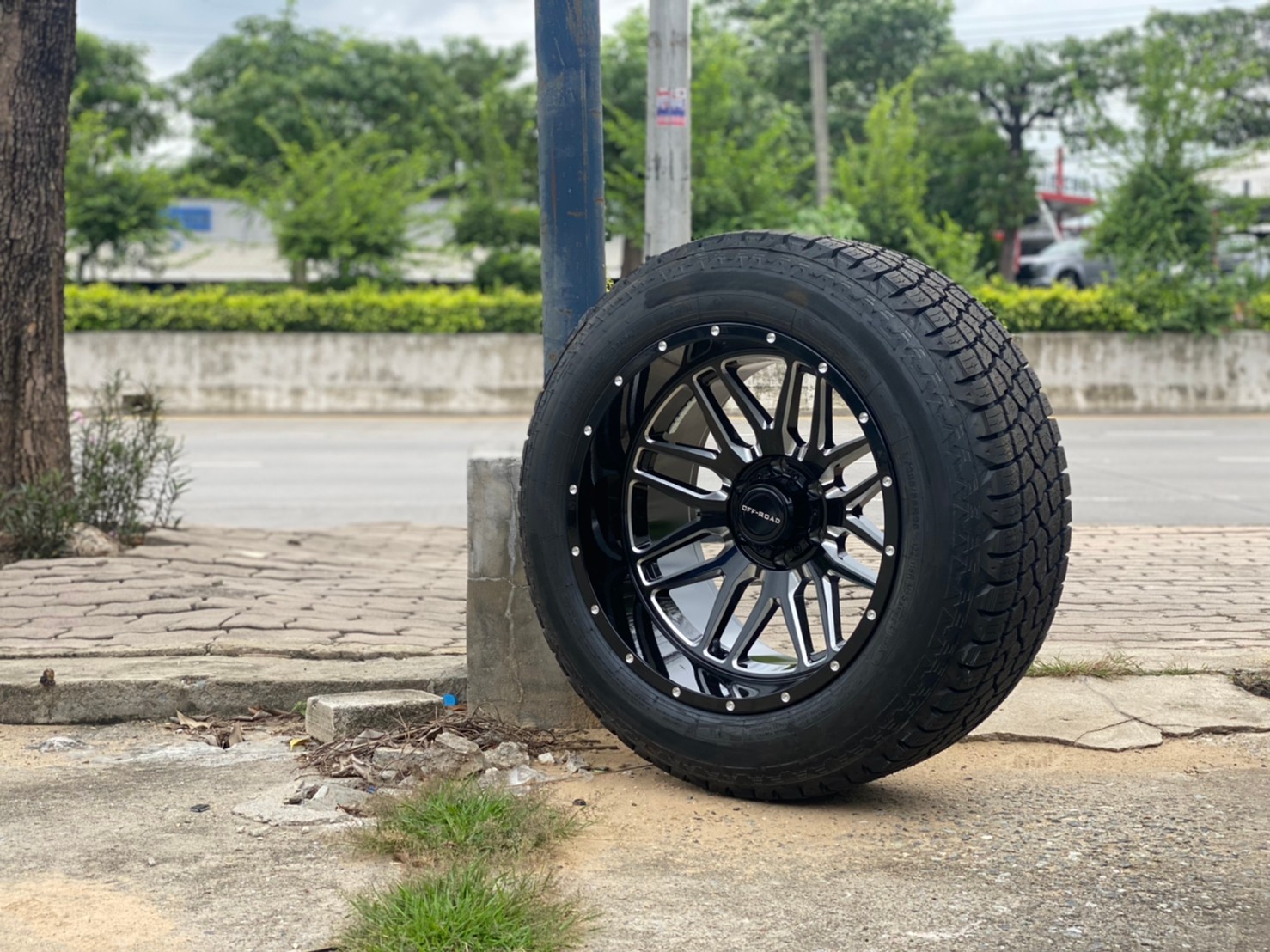 FORD ทรงเมกา ล้อเทพลึกสุดตาราง