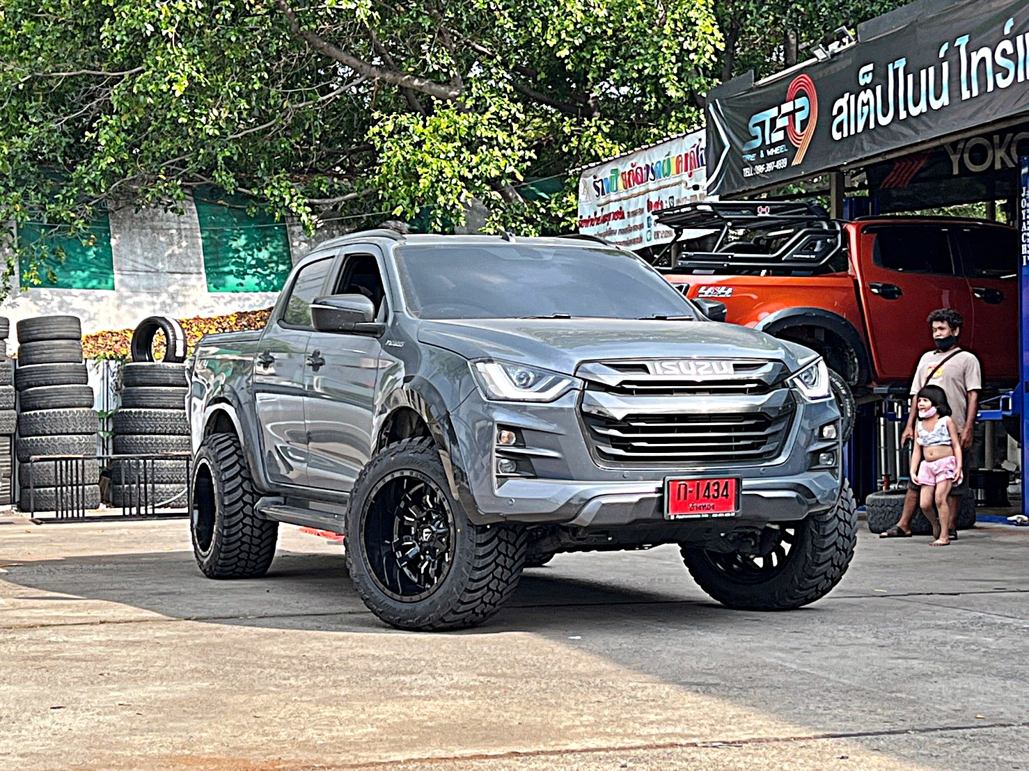D-MAX ทรงเมกา จากอุธยา