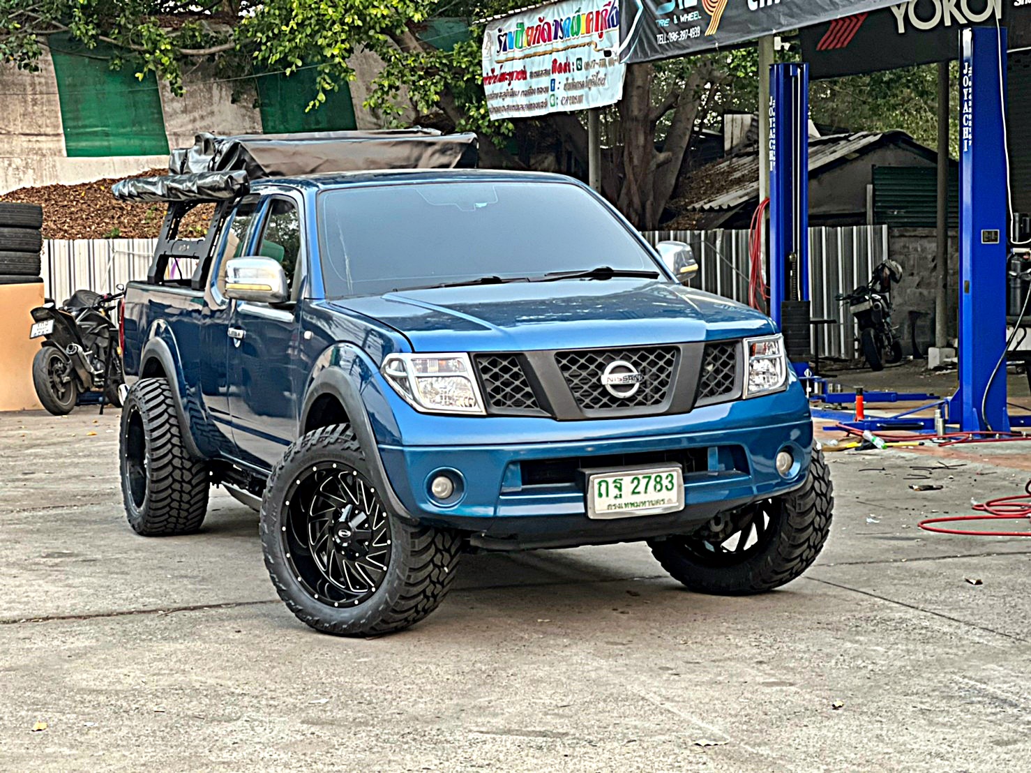 NISSAN_NAVARA_แปลงร่าง ทรงเมกา
