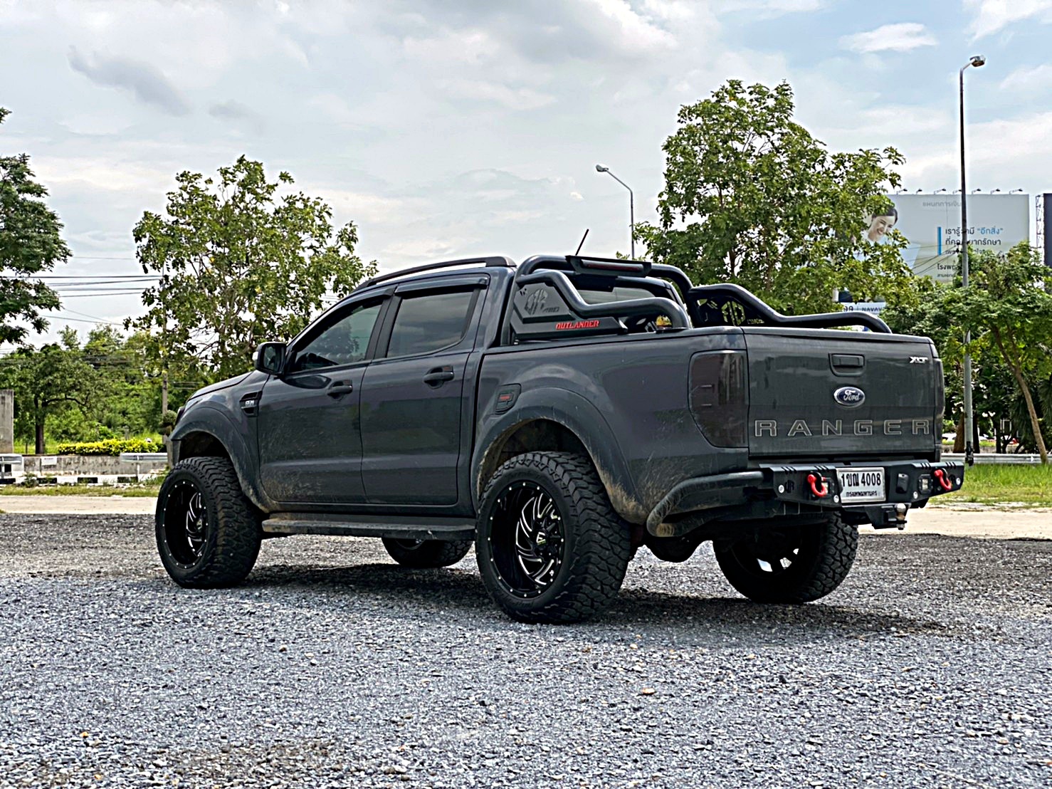 FORD จัดชุดใหม่ ทรงเมกาที่ STEP9