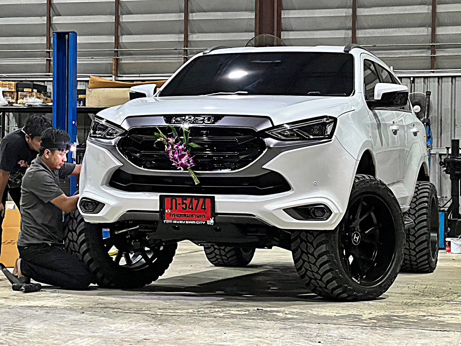 ล้อแท้ HOSTILE H113 ขอบ22 ใส่ MU-X แต่งเมกา