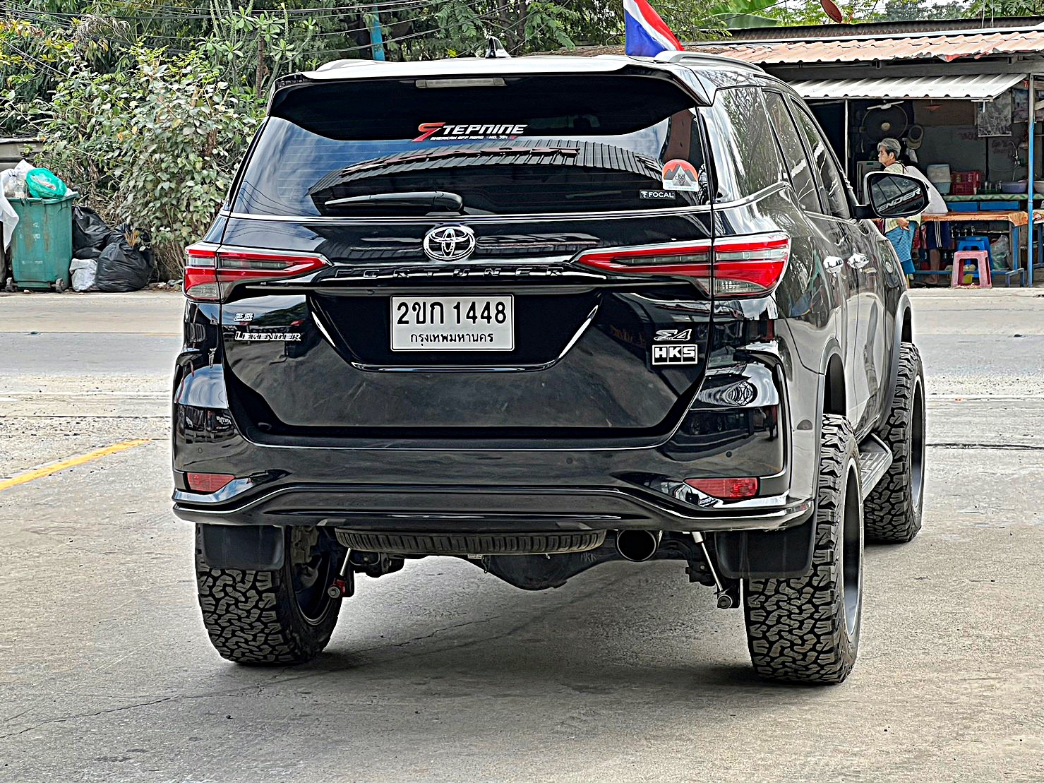 TOYOTA FORTUNER LEGENDER แต่งทรงเมกาที่ STEP9