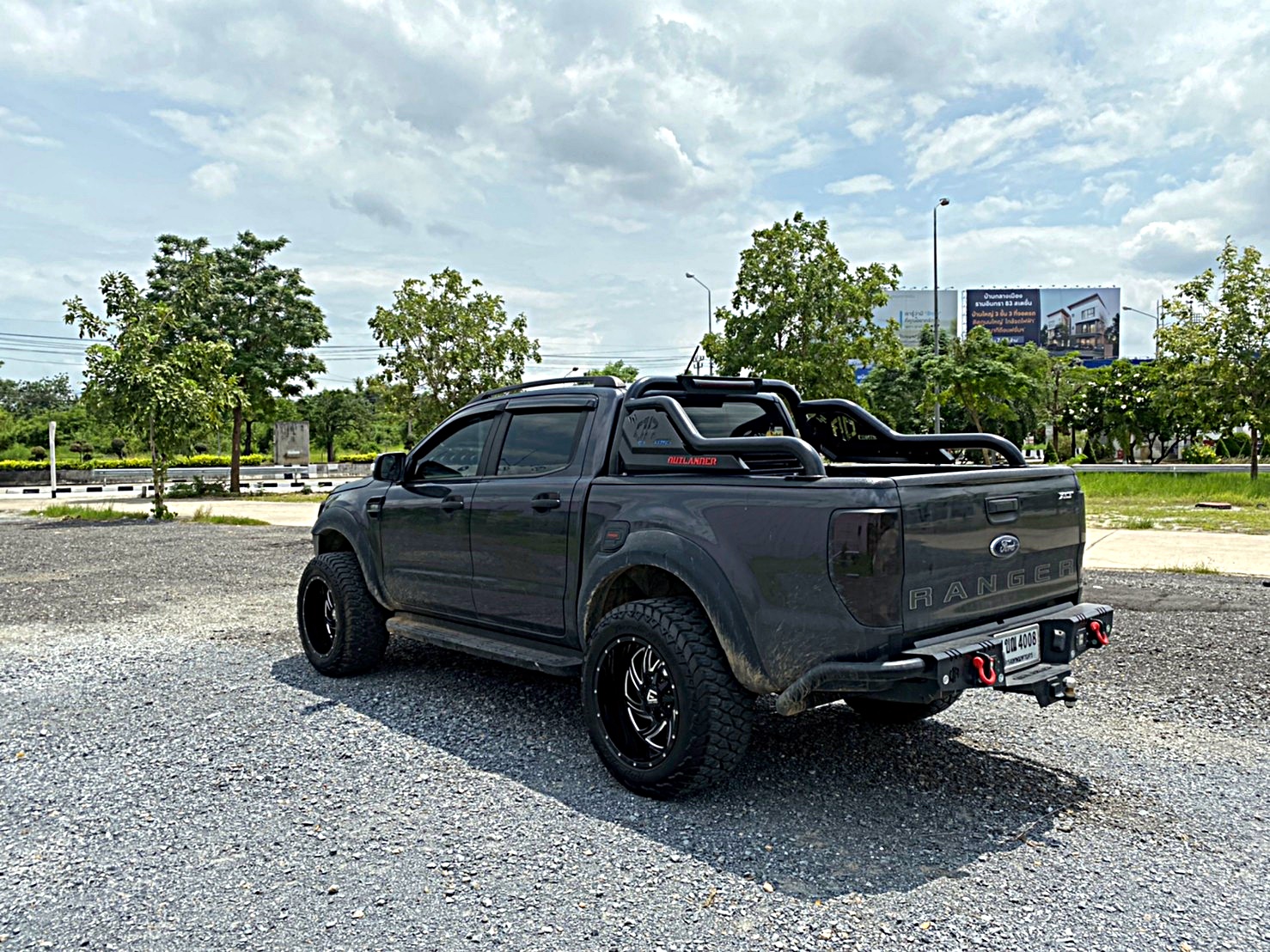 FORD จัดชุดใหม่ ทรงเมกาที่ STEP9