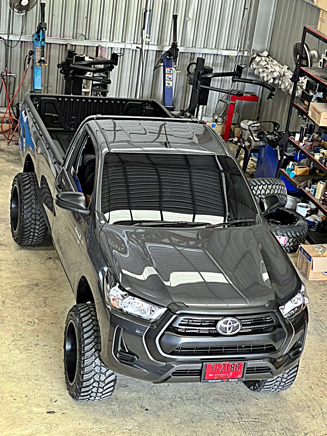 #TOYOTA_REVO_หัวเดียว จองคิวมาจากสุพรรณบุรี ทำทรงเมกาที่STEP9