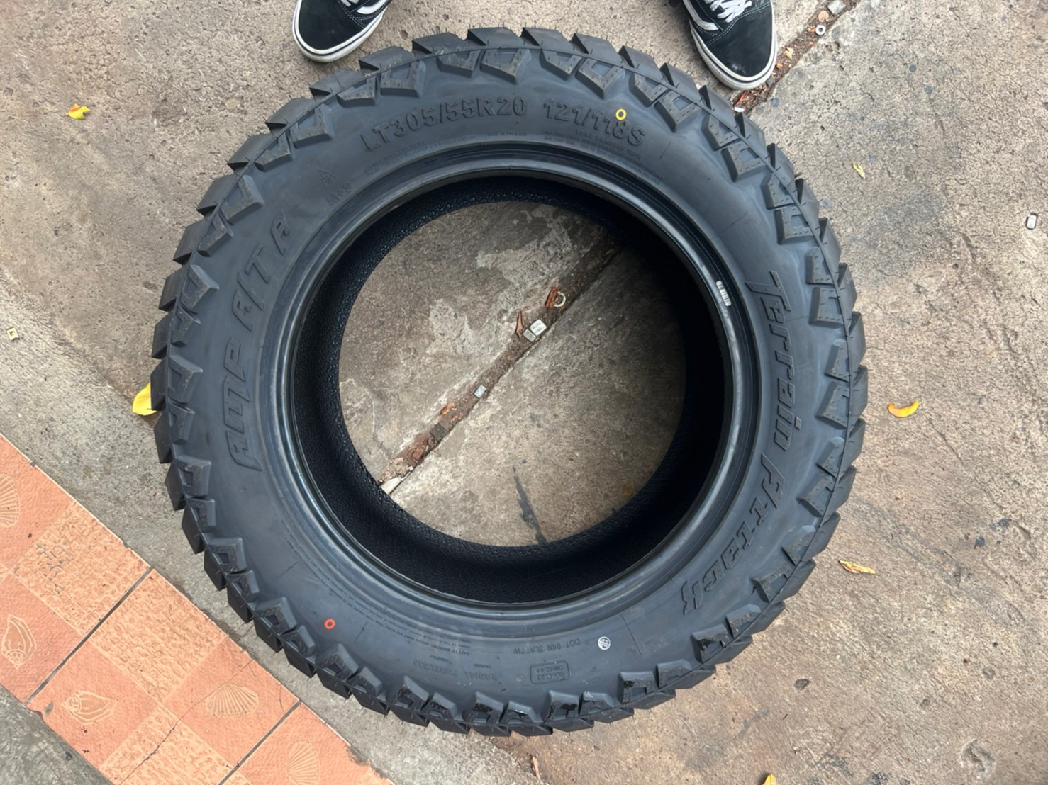 AMP ATA 305/55-20 ราคาถูก ที่ STEP9