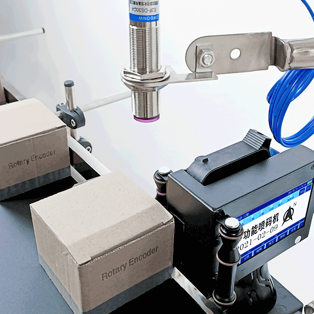 🌈เครื่องพิมพ์วันที่ผลิต วันหมดอายุ พิมพ์โลโก้ พร้อมโต๊ะสายพาน Intelligent hand-held inkjet print ⭐ชุดนี้รวม ขาตั้ง สายพาน พร้อมเซ็นเซอร์ ⭐