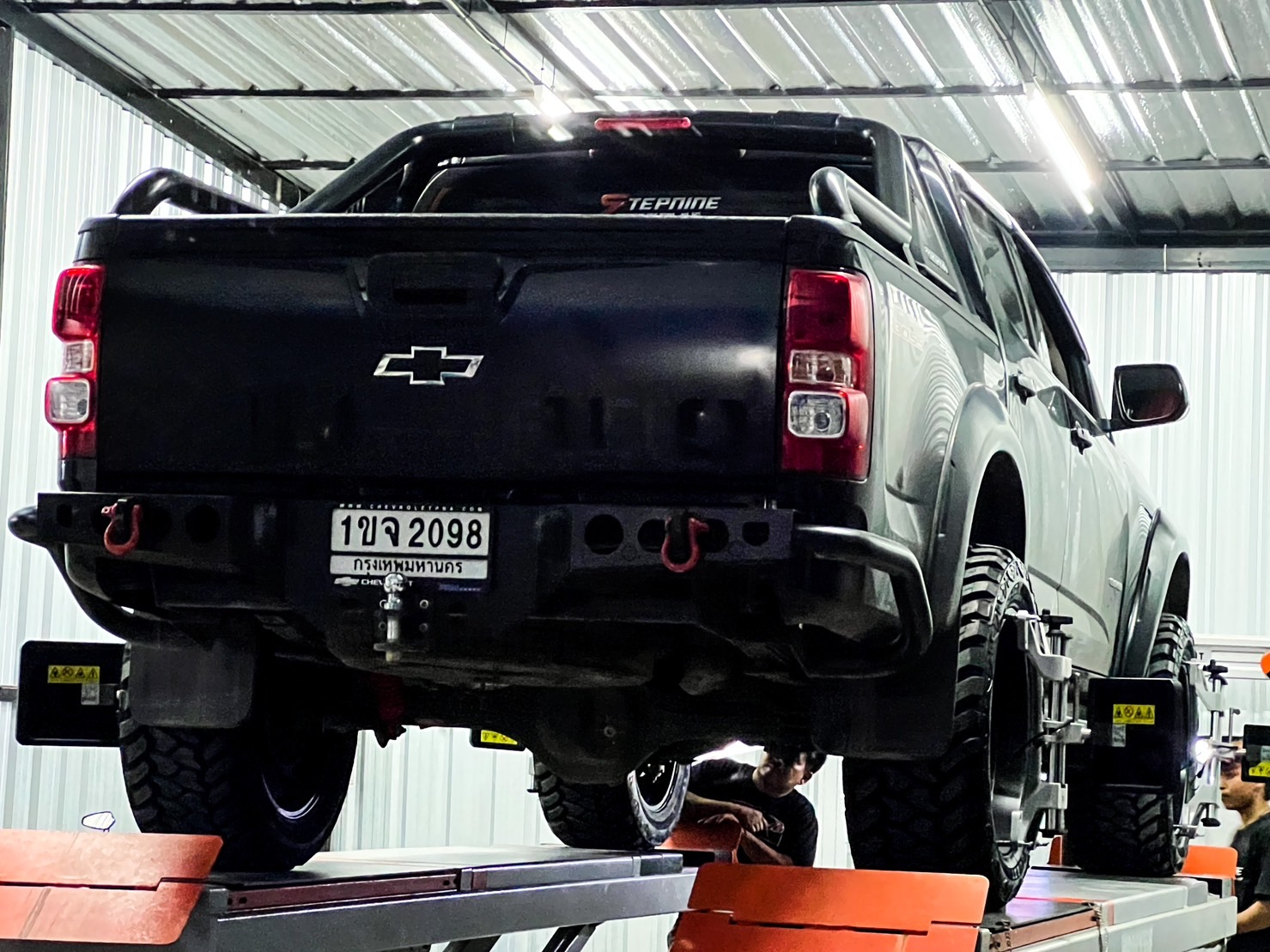 CHEVROLET COLORADO จากสระบุรี ตั้งงบไว้ 9หมื่นนิดๆ