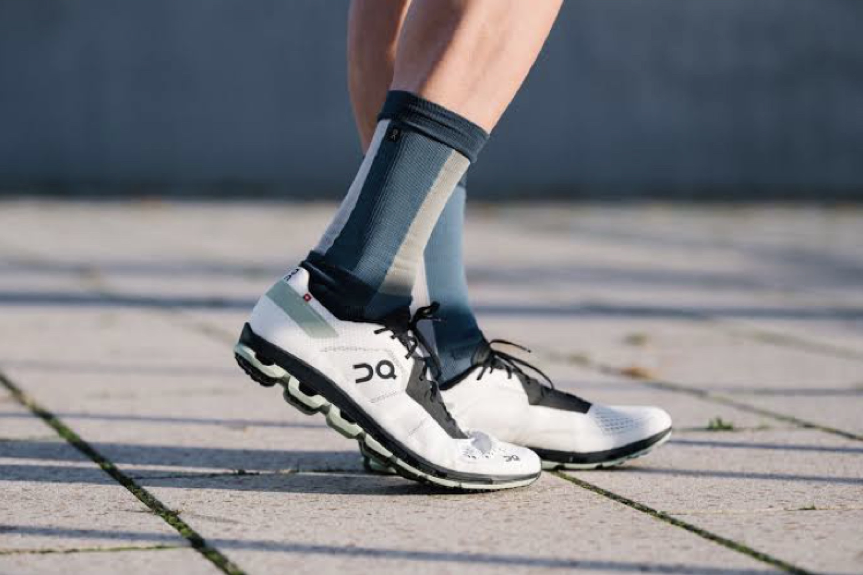 รองเท้าวิ่ง On CloudFlash #มือ2 (W7US) Women