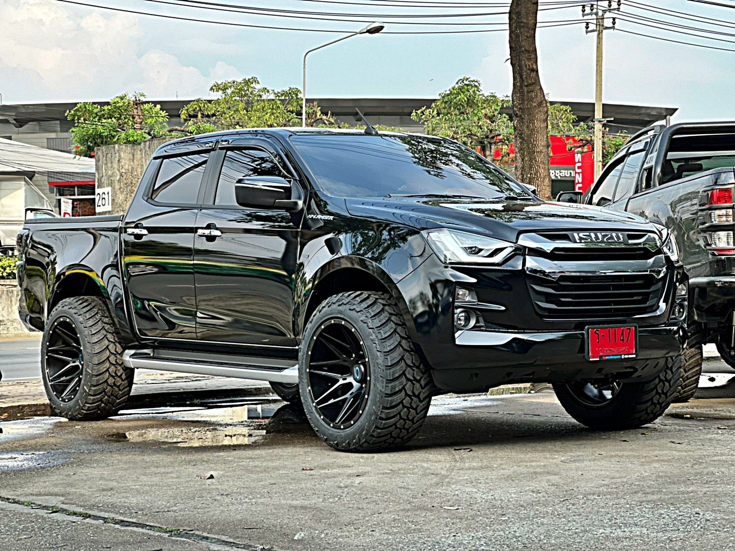 D-MAX 1.9 จัดทรงเมกา อย่างเทพ ที่ STEP9