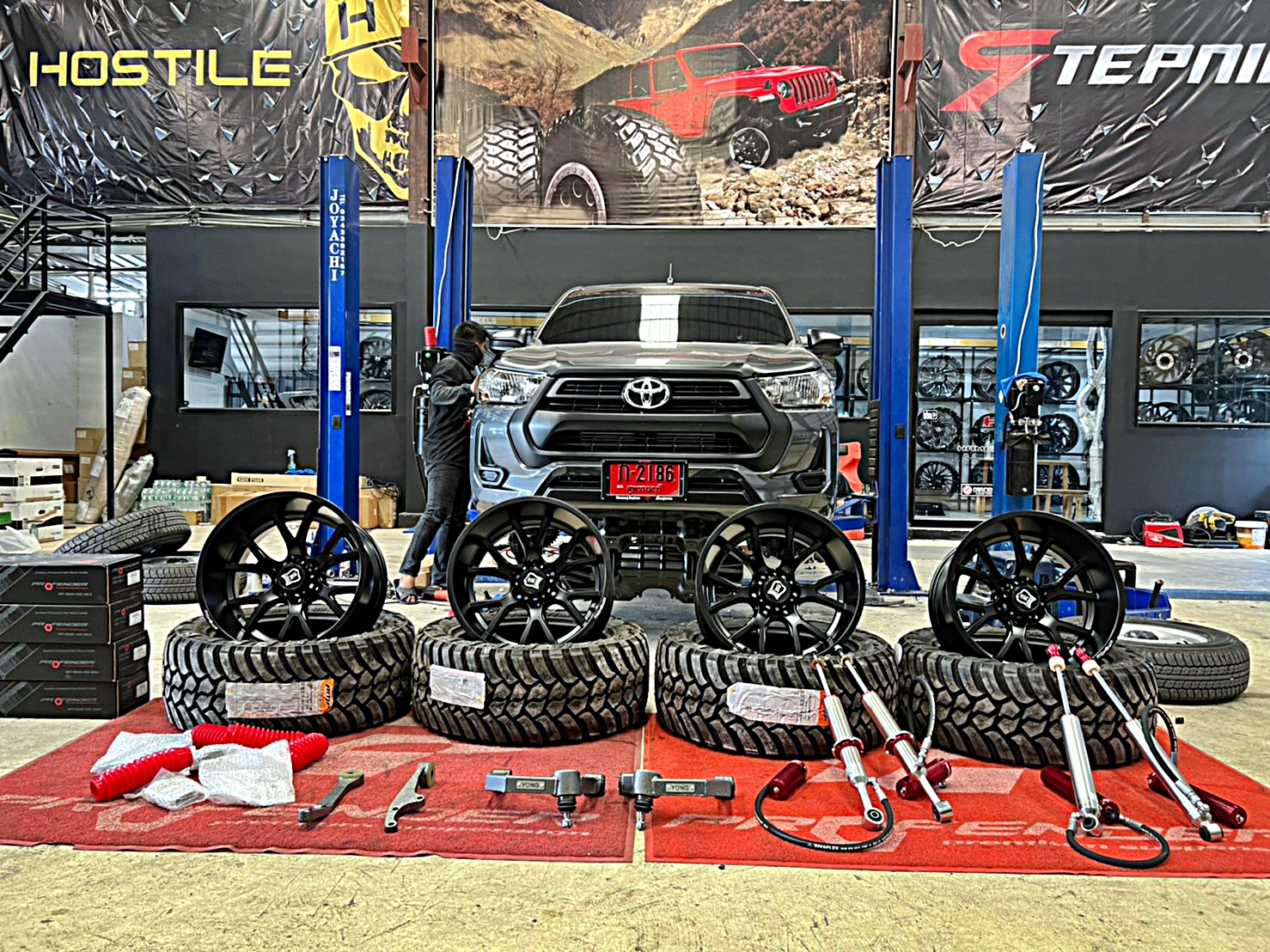 #TOYOTA_REVO_หัวเดียว จองคิวมาจากสุพรรณบุรี ทำทรงเมกาที่STEP9