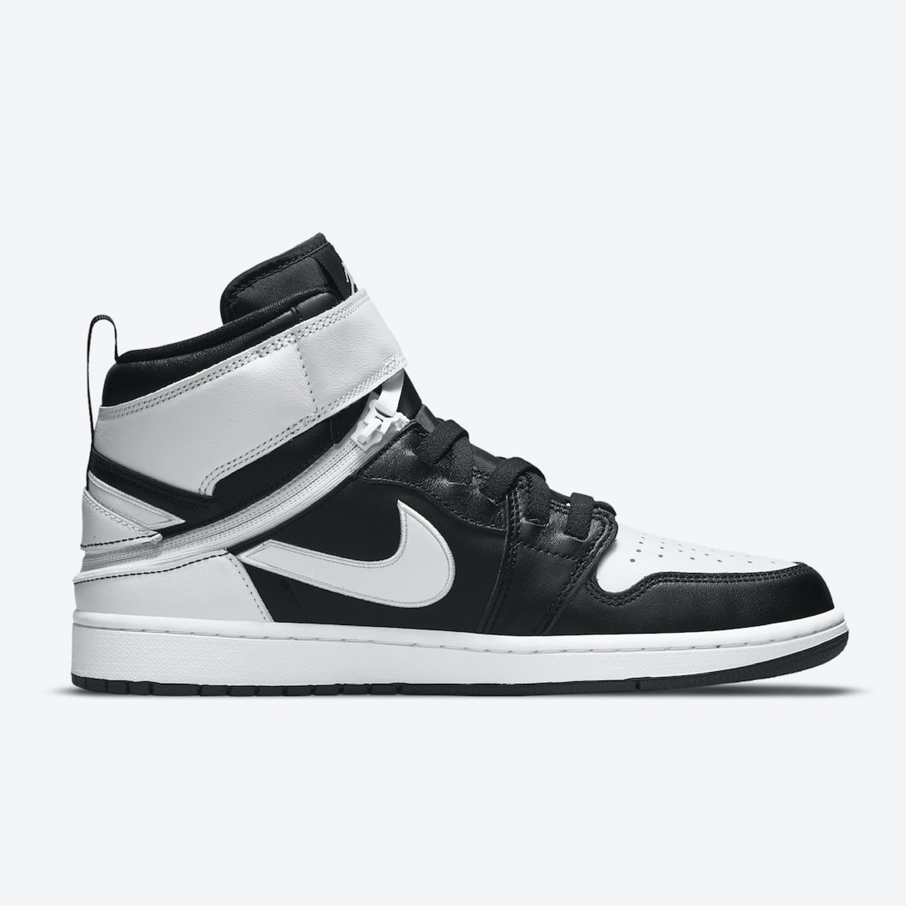 รองเท้า Nike Air Jordan 1 Hi FlyEase ‘PANDA’ #มือ2 (M10.5US)