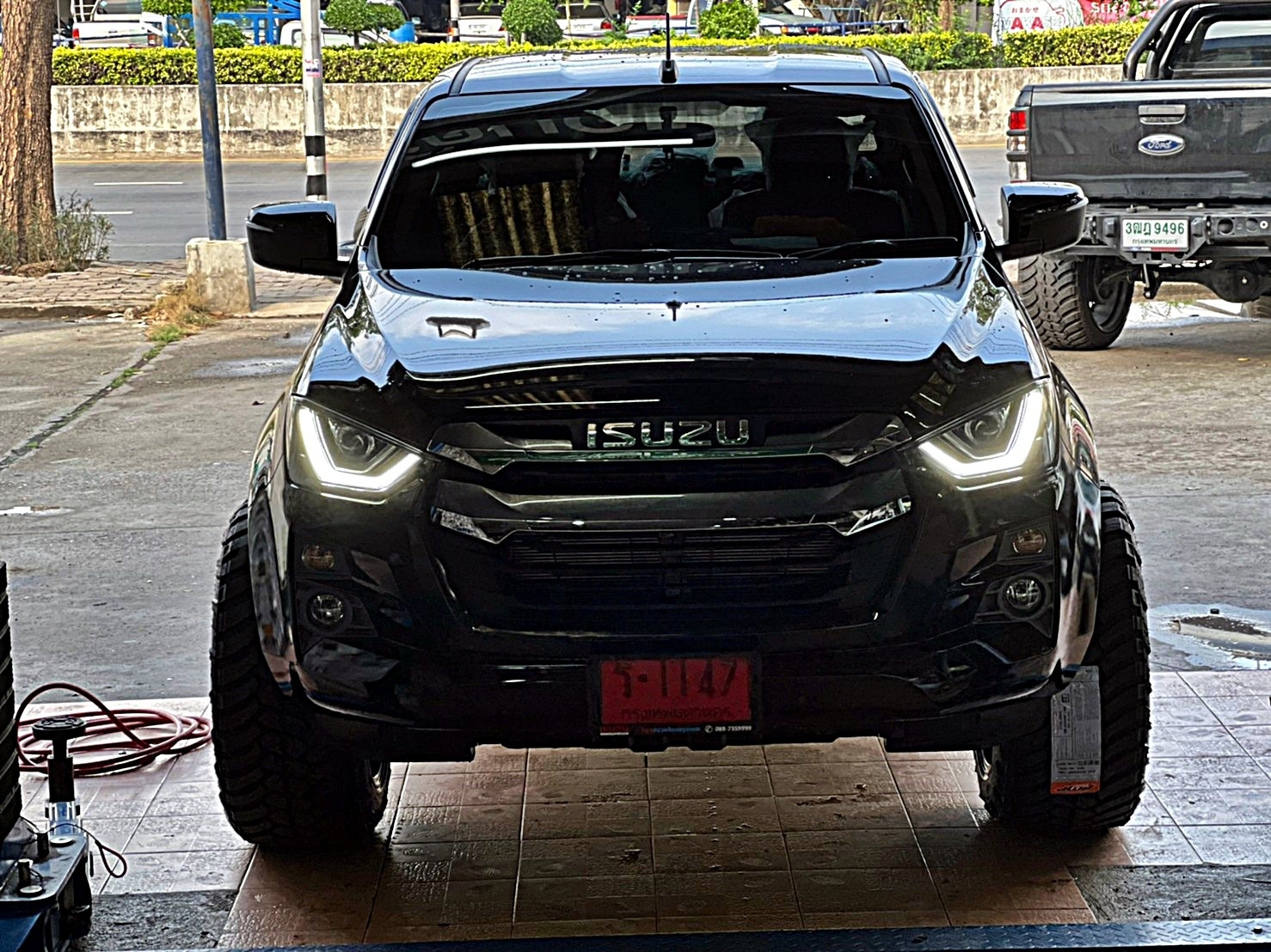 D-MAX 1.9 จัดทรงเมกา อย่างเทพ ที่ STEP9